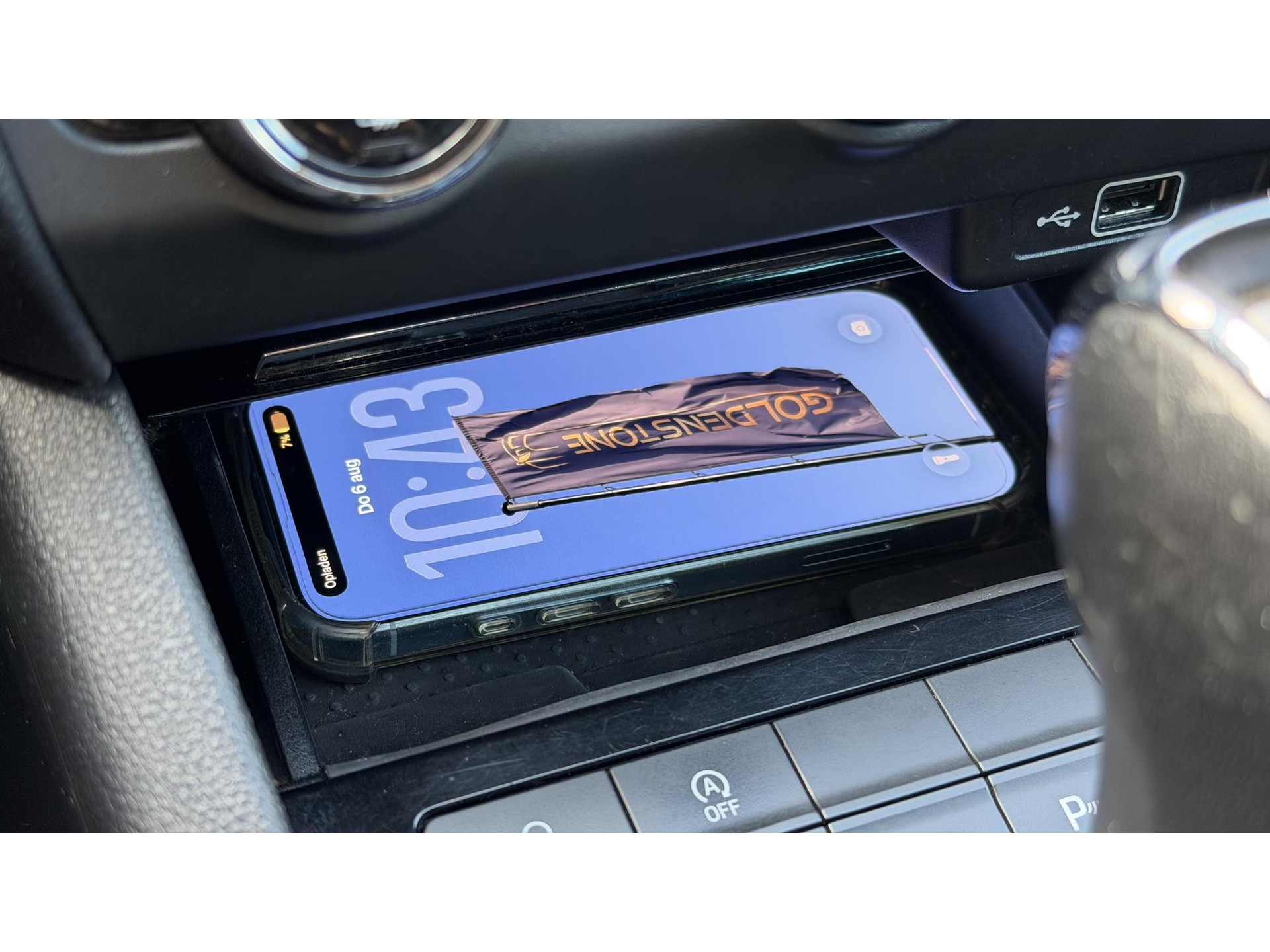 Skoda Octavia Combi 1.5 TSI Greentech Style Business 2e Eigenaar,Draadloze telefoonlader,Carplay,Camera,Navi,Trekhaak,150pk,Pdc V+A,Keyless,Clima,Cruise,Elekt.Stoel,Recent beurt gehad,N.A.P,Apk tot 07-2027