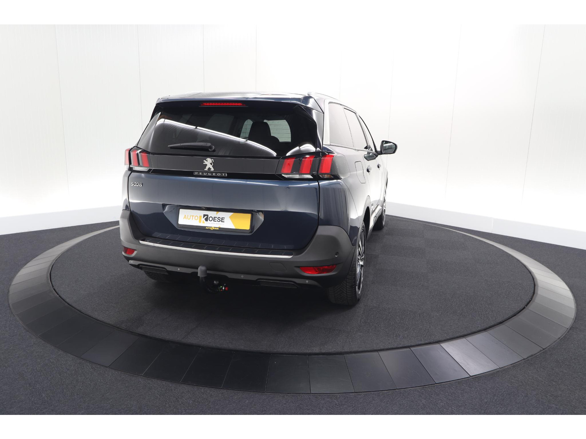 Peugeot 5008 PureTech 130 EAT8 Crossway | Trekhaak | Camera | Navigatie | Apple Carplay