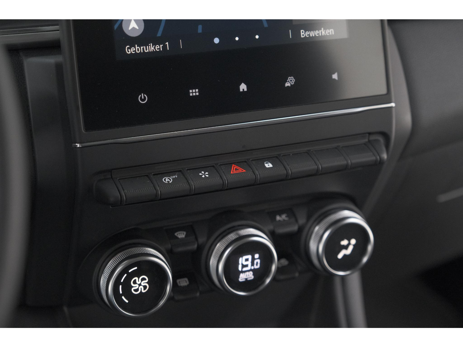 Renault Captur TCe 90 Intens | Trekhaak | Camera | Navigatie | Parkeersensoren | Apple Carplay