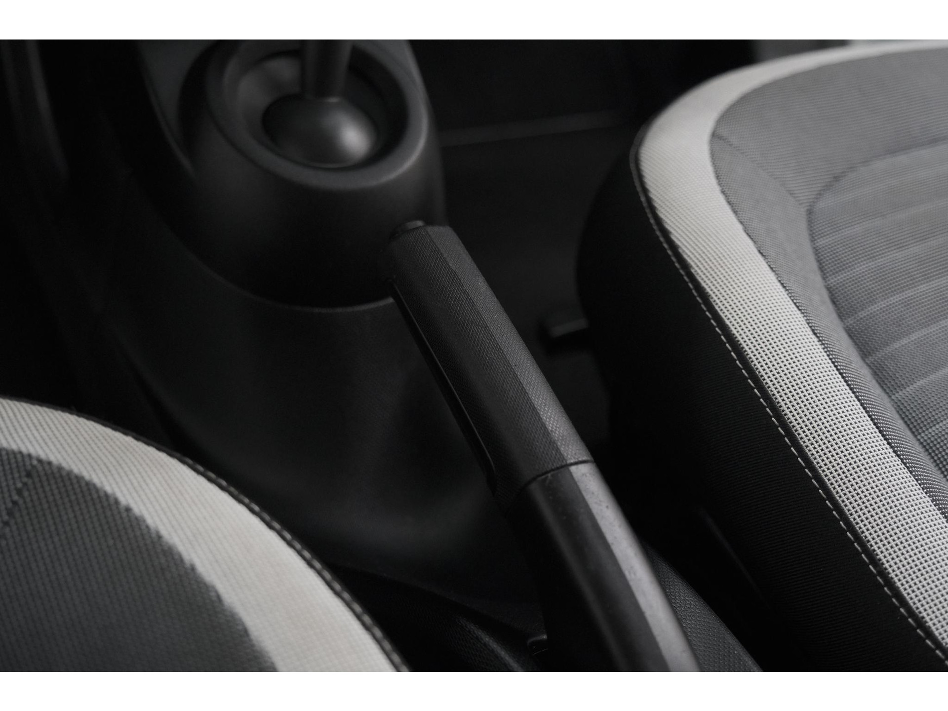 Renault Twingo 1.0 SCe Intens | Camera | Navigatie | Climate Control | Parkeersensoren