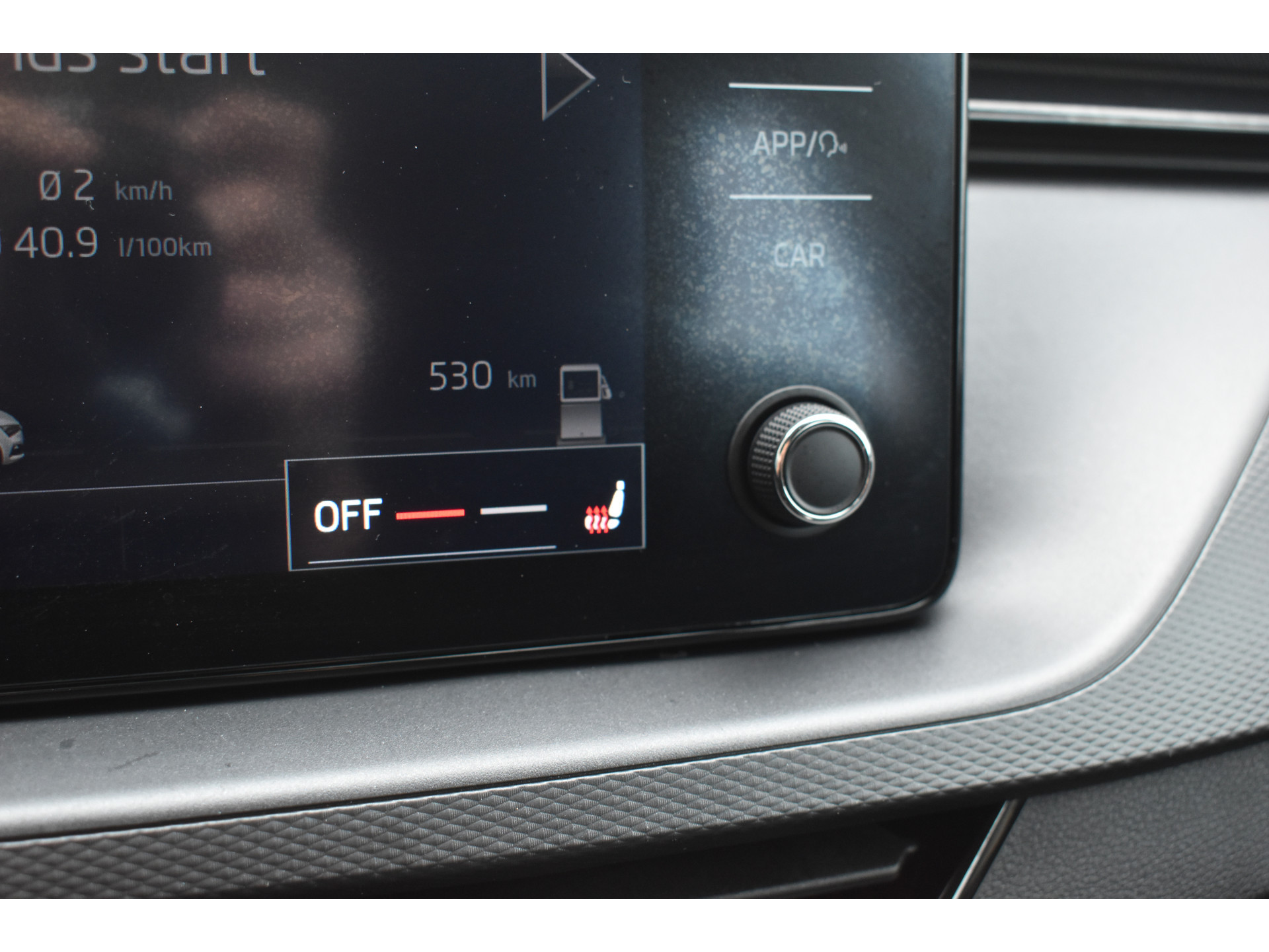 ŠKODA Scala 1.0 TSI Ambition Automaat Carplay Navigatie Front/lane assist Stoelverwarming Parkeer sensoren