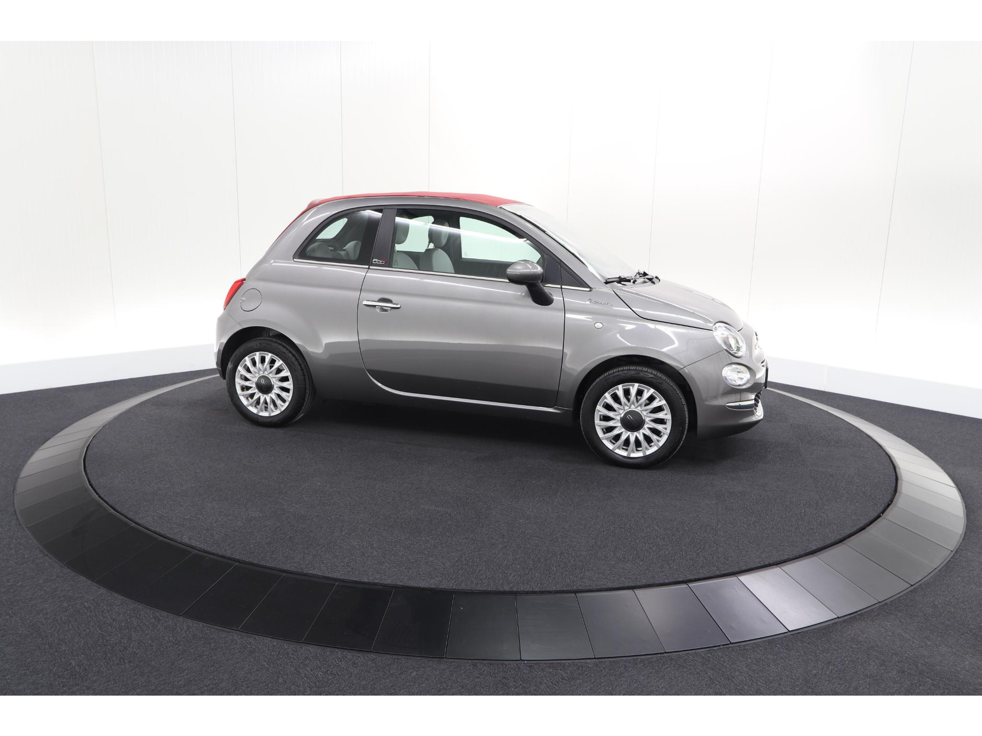 Fiat 500 C 1.0 Hybrid Dolcevita | Apple Carplay | Parkeersensoren | Climate control