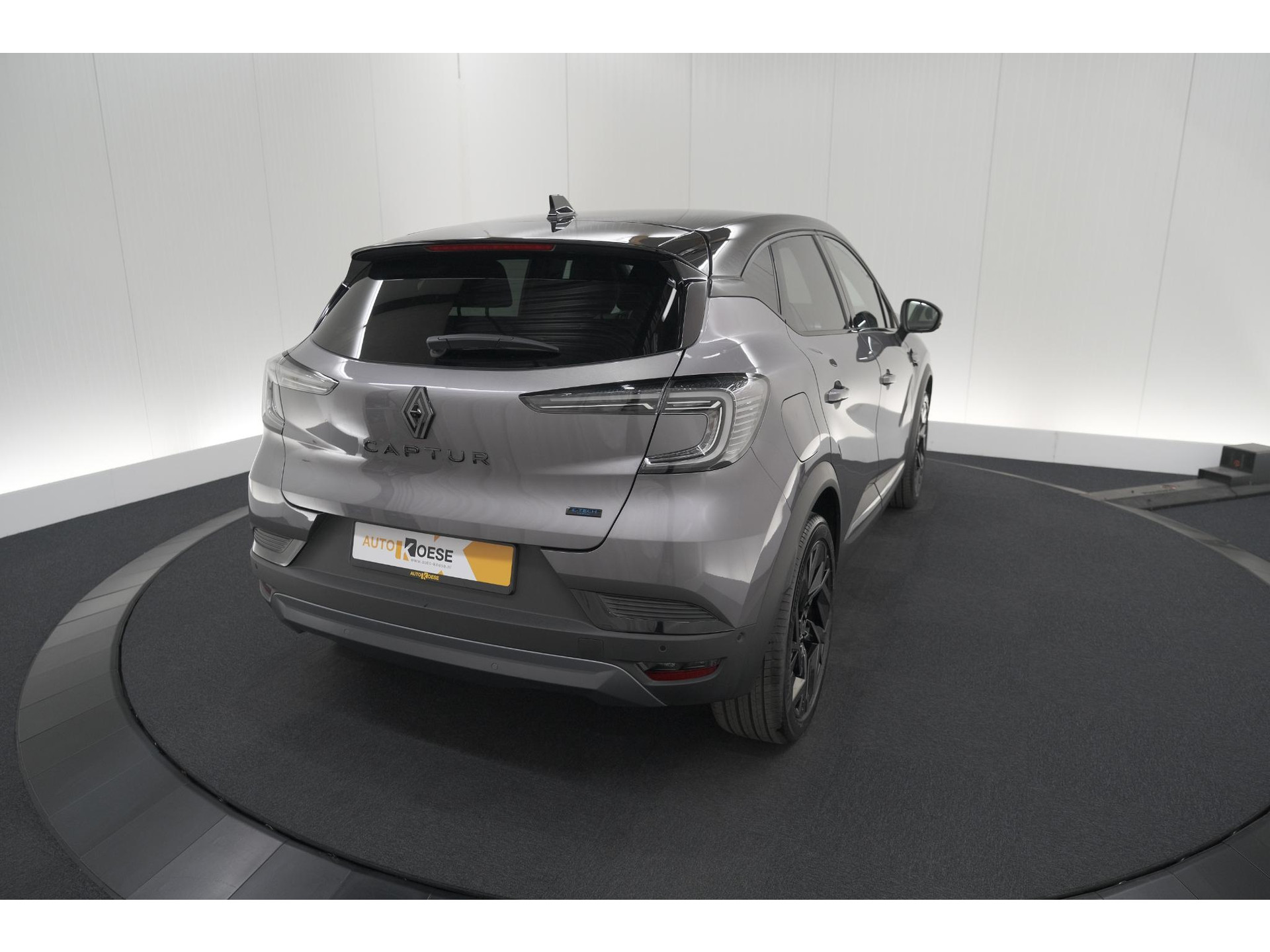 Renault Captur 1.8 E-Tech Full Hybrid 160 Esprit Alpine | 360 Camera | Dodehoekdetectie | Adaptieve Cruise Control