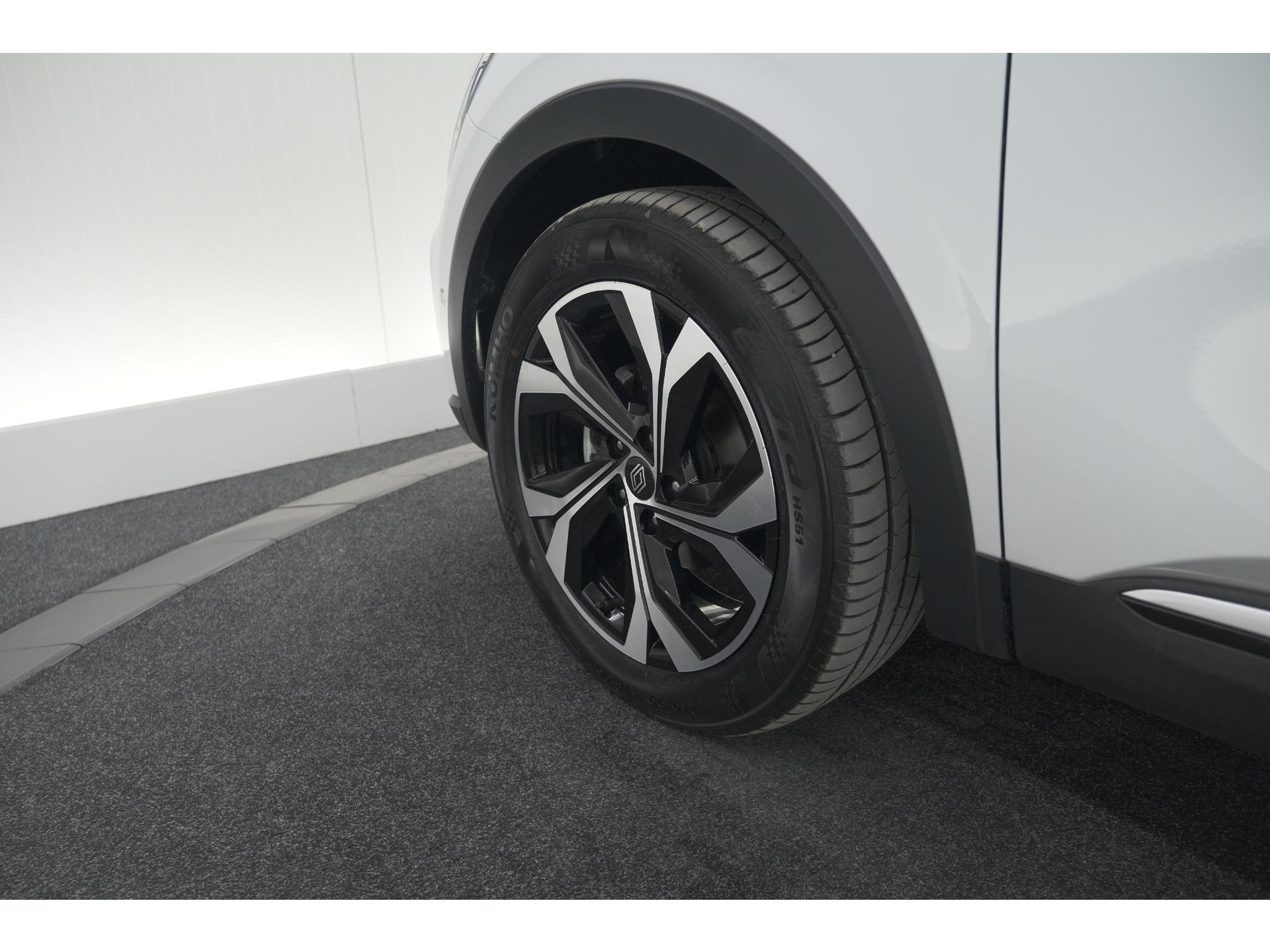 Renault Arkana Mild Hybrid 140 EDC Techno | 360 Camera | Adaptieve Cruise Control | Dodehoekdetectie | Apple Carplay