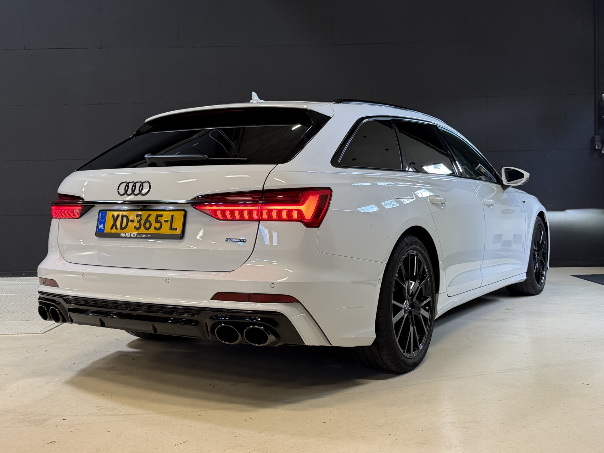 Audi A6 Avant 45 TDI quattro Sport Pro Line S | 2x S-Line | 360 Camera | Elektr. trekhaak | Full LED | Dealer onderhouden