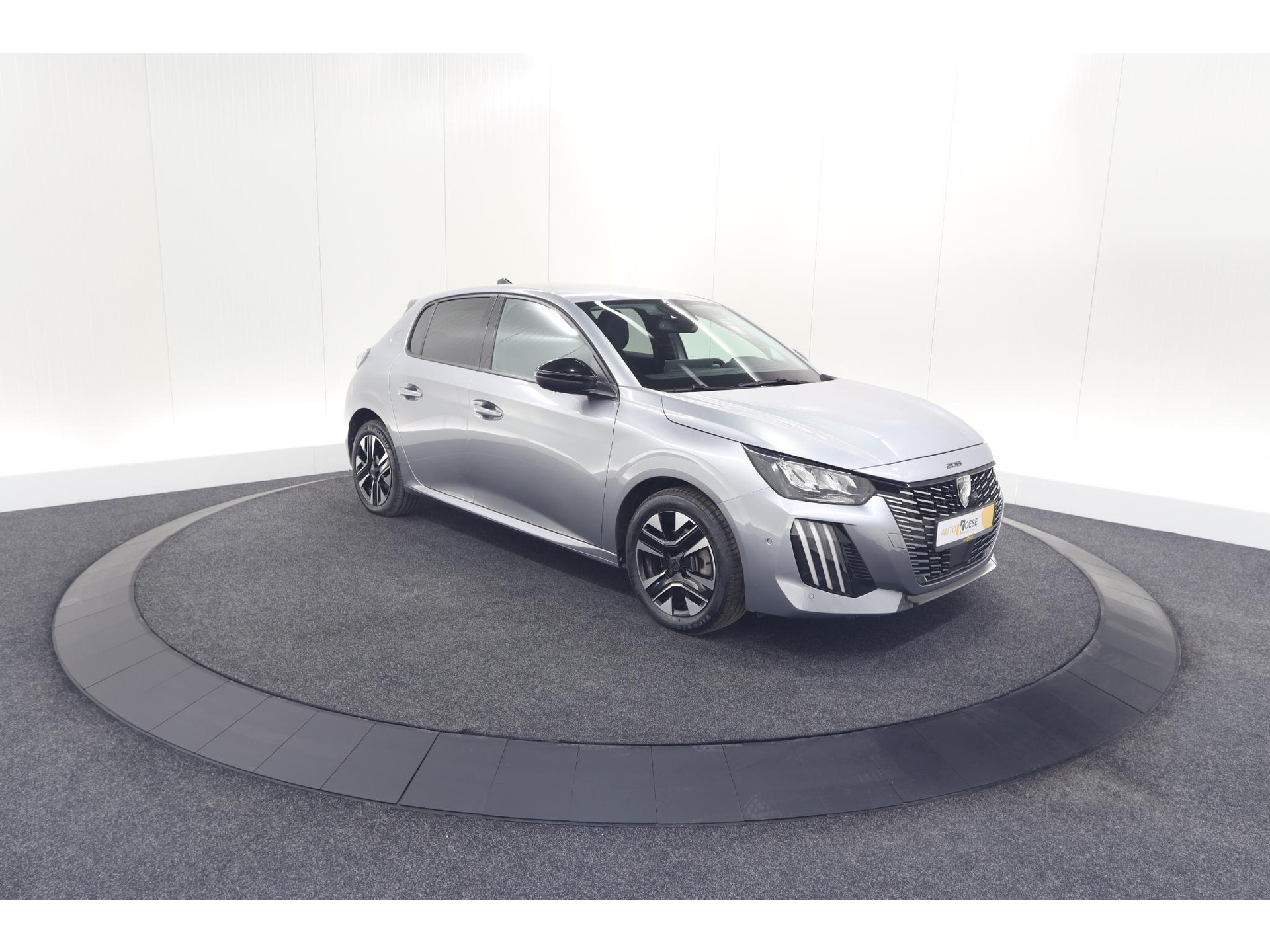 Peugeot 208 PureTech 100 Allure | 360 Camera | Adaptieve Cruise Control | Dodehoekdetectie