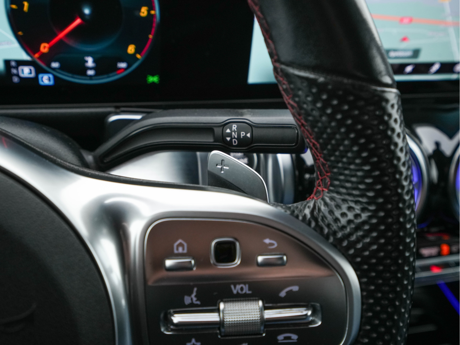 Mercedes-Benz GLB 200 d ( VAN ) Premium AMG-Sport-Pack Aut. *LEATHER-MICROFIBRE | FULL-LED | AMBIENT-LIGHT | WIDE-SCREEN-DIGICOCKPIT | HEATED-SPORTSEATS | KEYLESS | NAVI-FULLMAP | DAB+ | ECC | PDC | CRUISE | 19''ALU*