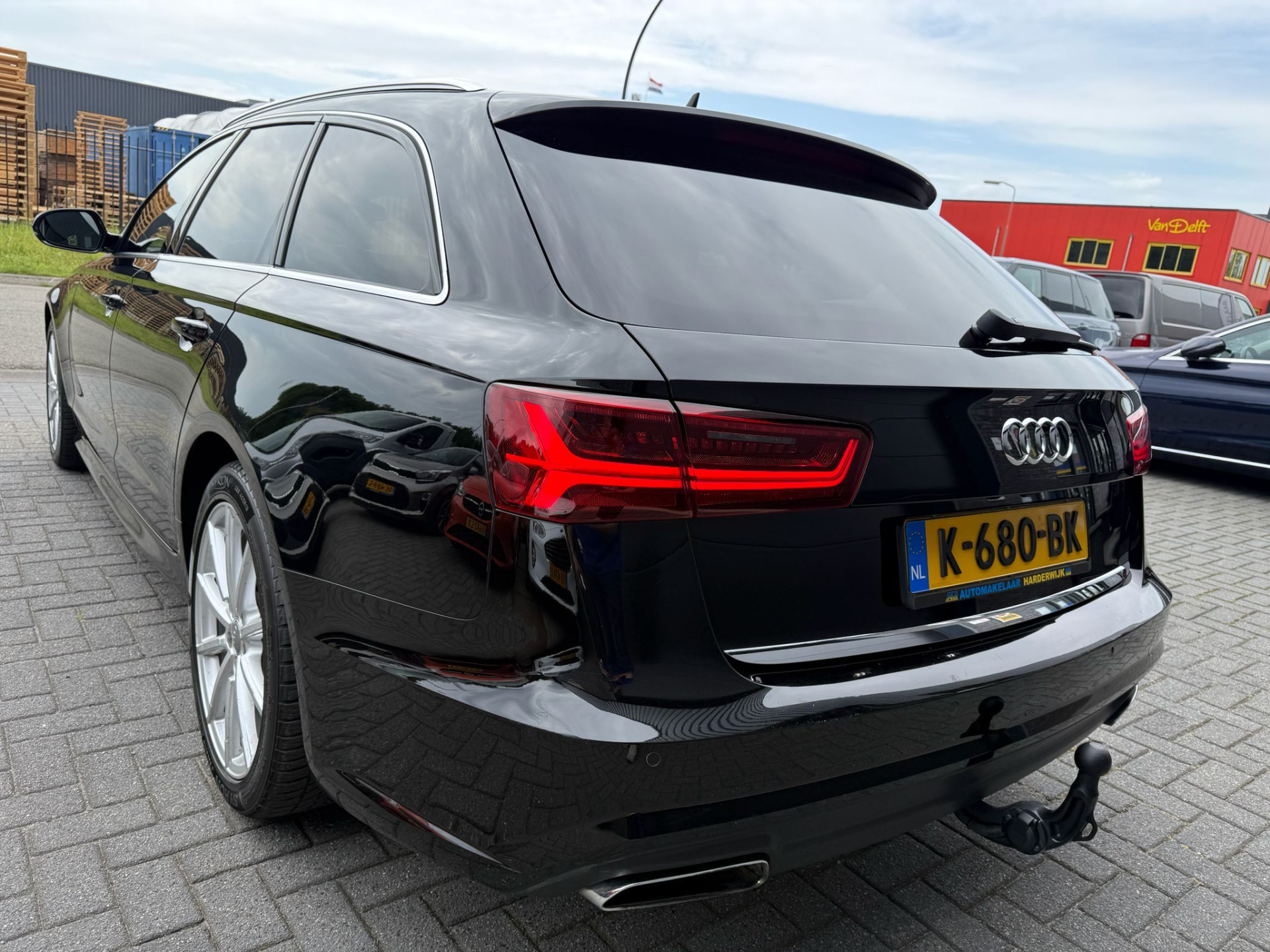 Audi A6 Avant 1.8 TFSI ultra Premium Edition | 1E EIGENAAR | 3/6/12MND GARANTIE | ACC | DODE HOEK | LED | STOEL/STUUR VERWM. | DAB | NAVI | TREKHAAK |
