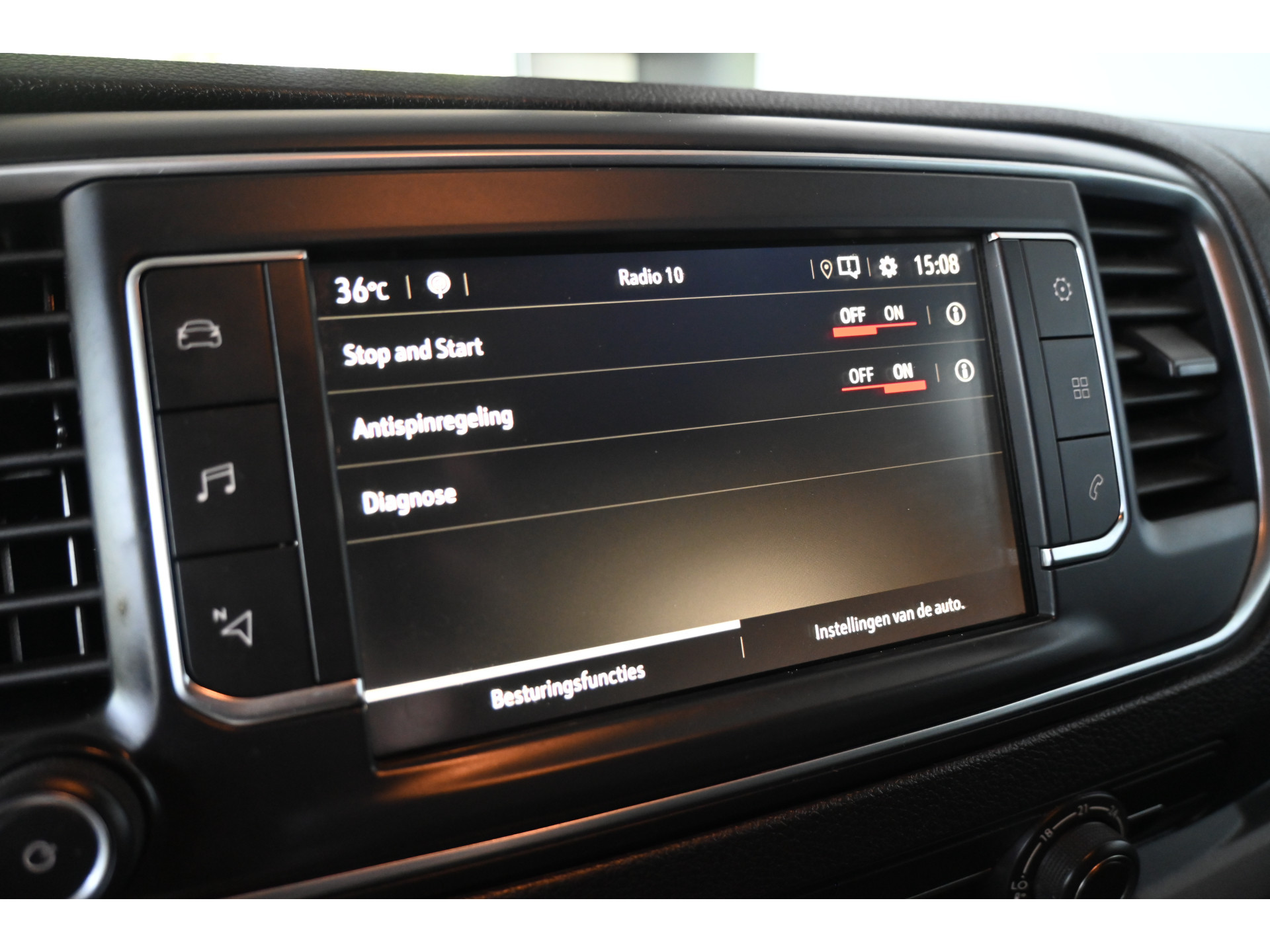 Opel Vivaro 1.5 CDTI L3H1 Edition 6 Persoons Airco Navigatie Trekhaak Cruise Control Rijklaarprijs! Inruil Mogelijk!