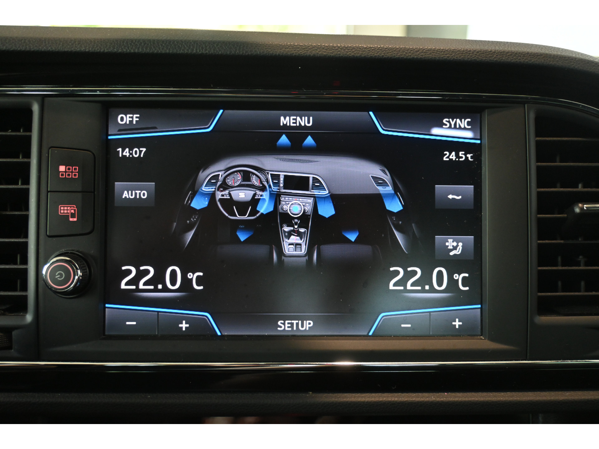 SEAT Leon ST 1.0 TSI FR Ultimate Edition Clima Navigatie Stoelverwarming Rijklaarprijs Inruil Mogelijk!