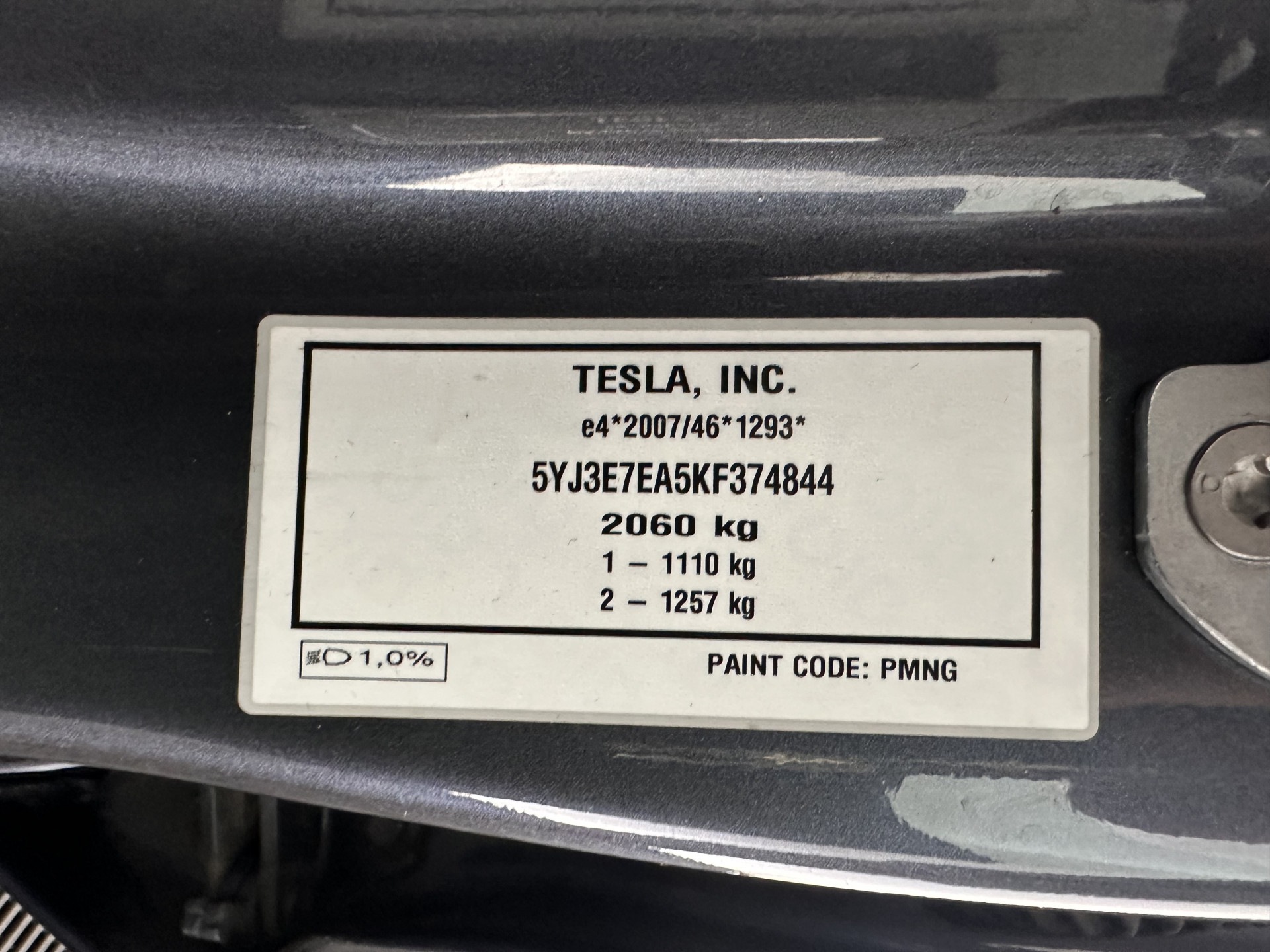 Tesla Model 3 Standard RWD Plus 60 kWh [ 3-Fase ] {SOH-88%} (INCL-BTW) Aut. *PANO | AUTO-PILOT | LEATHER | KEYLESS | FULL-LED | MEMORY-PACK | SURROUND-VIEW | DAB | CARPLAY | DIGI-COCKPIT | LANE-ASSIST | COMFORT-SEATS | 18"ALU*