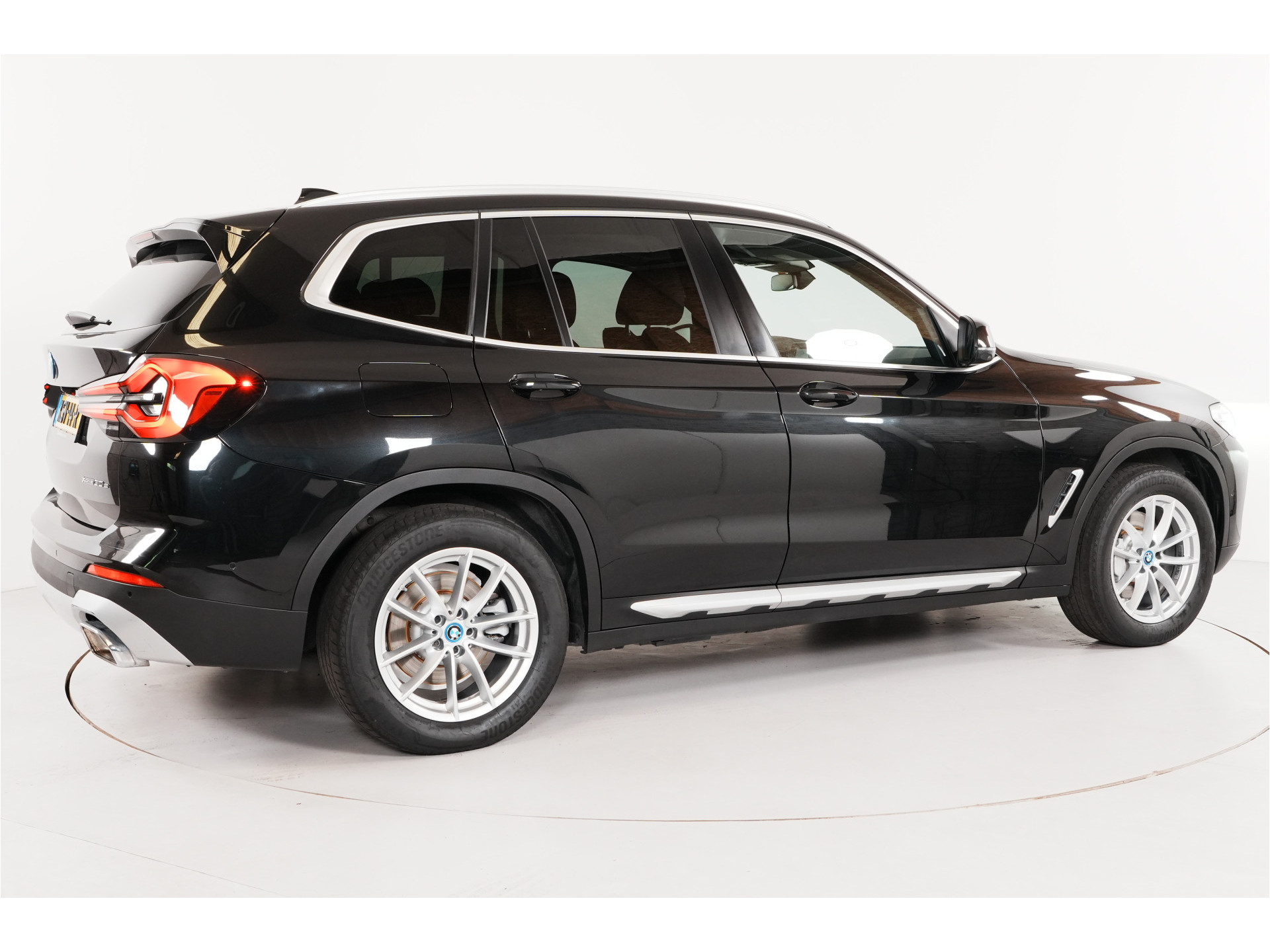 BMW X3 xDrive30e PHEV 293 pk | SOH 96% | Leder | 360° Cam | Adaptive Cruise | Sportstoelen |