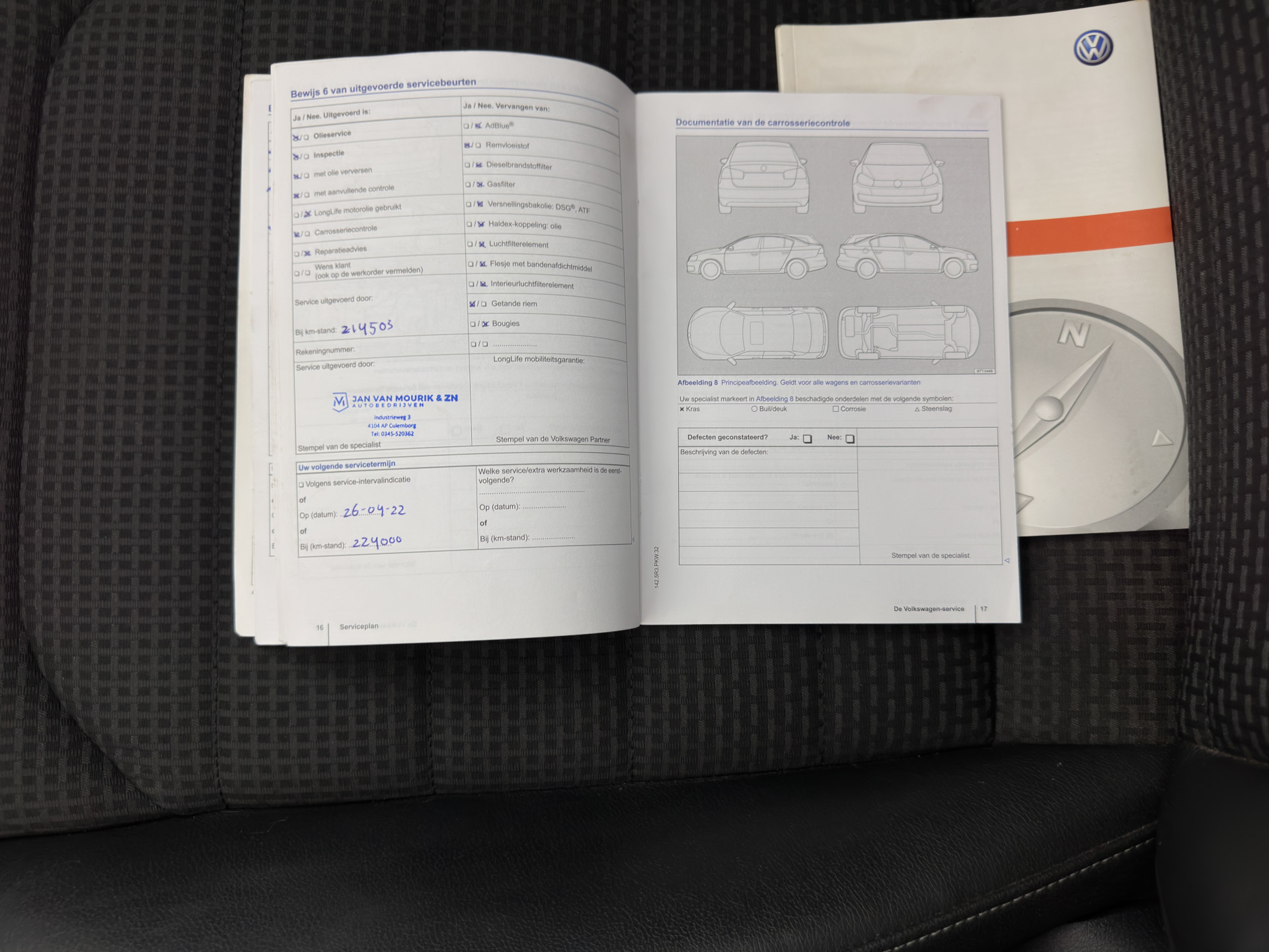 Volkswagen Golf Variant 1.4 TSI Highline Aut. *PANO | ADAPTIVE-CRUISE | LEATHER-FABRIC | XENON | DYNAUDIO-SOUND | KEYLESS | NAVI-FULLMAP | HEATED-ERGONOMIC-SPORTSEATS | ECC | PRIVACY-GLASS | PARKPILOT | 17''ALU*