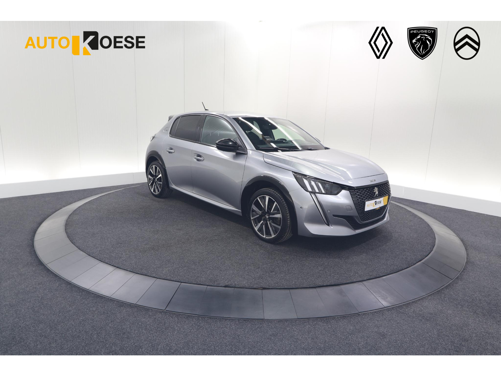 Peugeot 208 PureTech 131 EAT8 GT | Camera | Dodehoekdetectie | Navigatie | Carplay