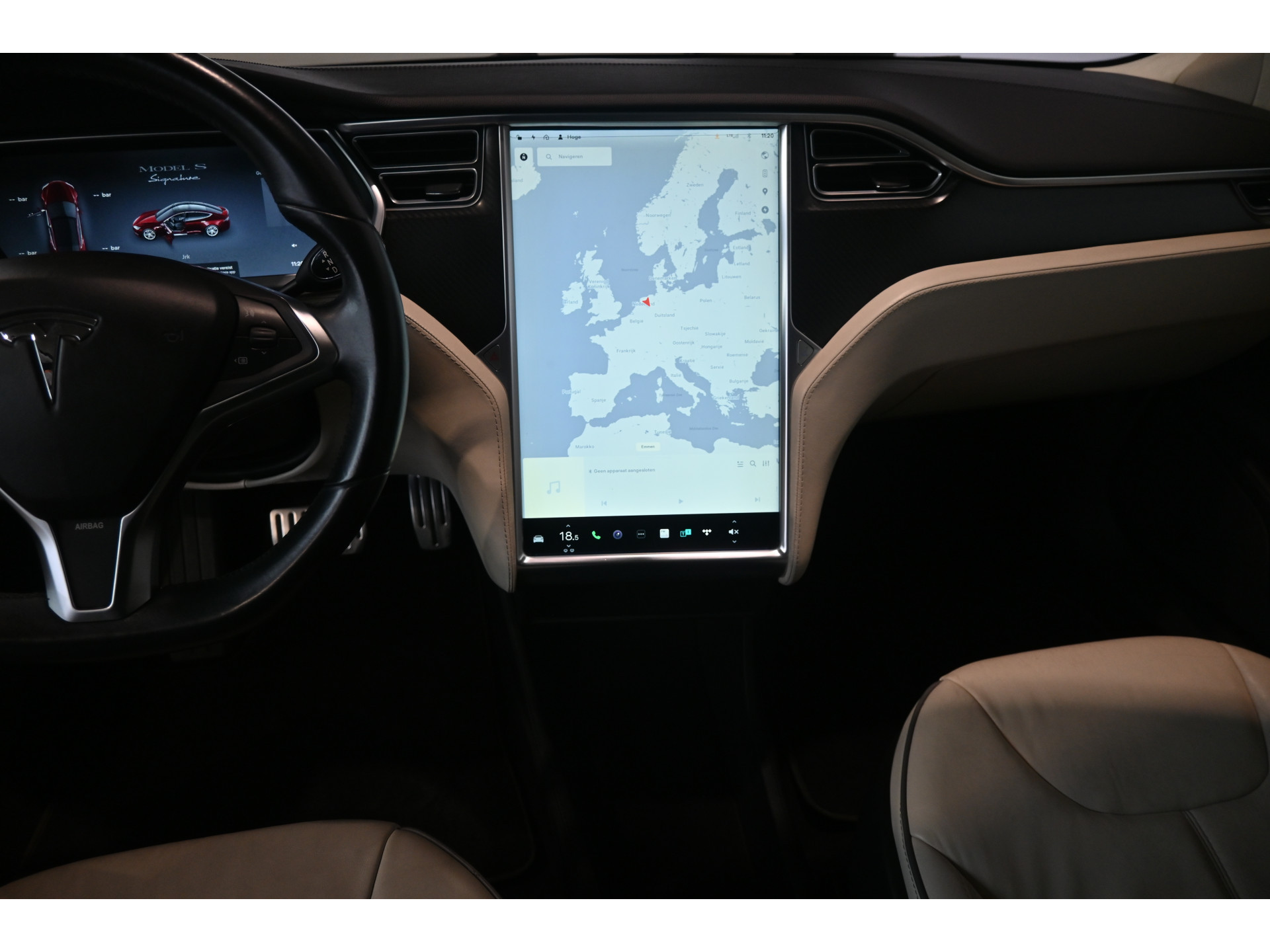 Tesla Model S 85 Performance Tech Pack ECC Navigatie Licht metaal MARGE 339KM Actieradius! Inruil mogelijk