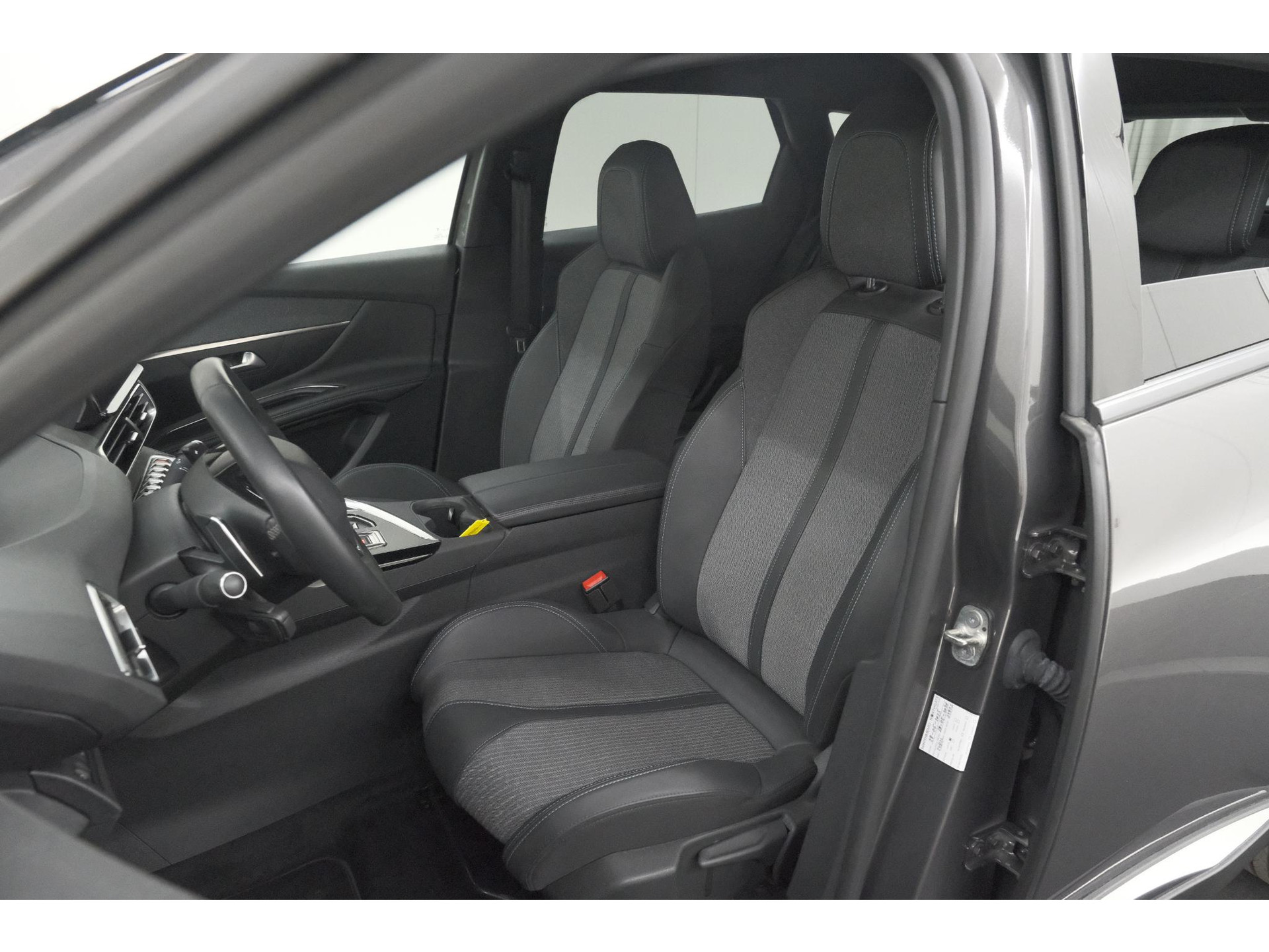 Peugeot 3008 1.6 PLUG-IN HYbrid 225 Allure | Camera | Dodehoekdetectie | Navigatie