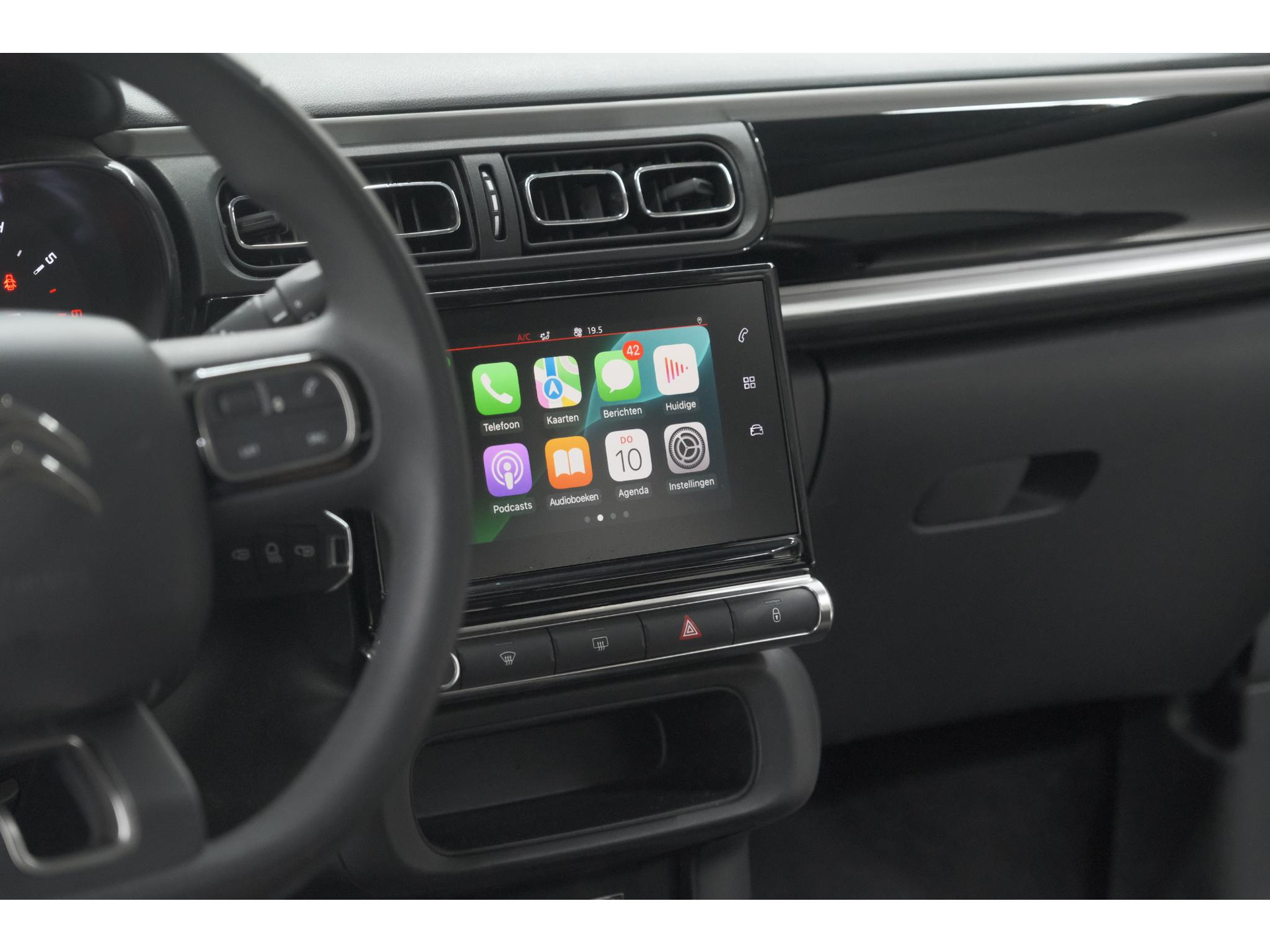 Citroen C3 PureTech 110 EAT6 Max | Apple Carplay | Parkeersensoren | Climate Control | 16 Inch Lichtmetalen Velgen
