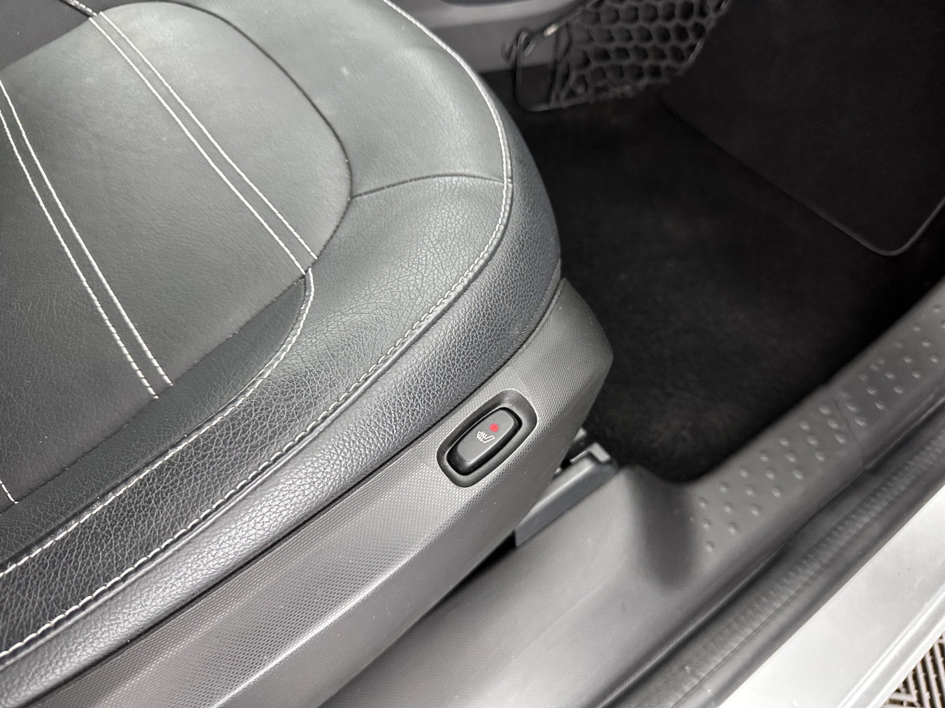 Smart forfour EQ Business Solution {SOH-87%} (INCL-BTW) Aut. *NAVI-FULLMAP | LEATHER | ECC | CRUISE | HEATED-COMFORT-SEATS | 15"ALU*