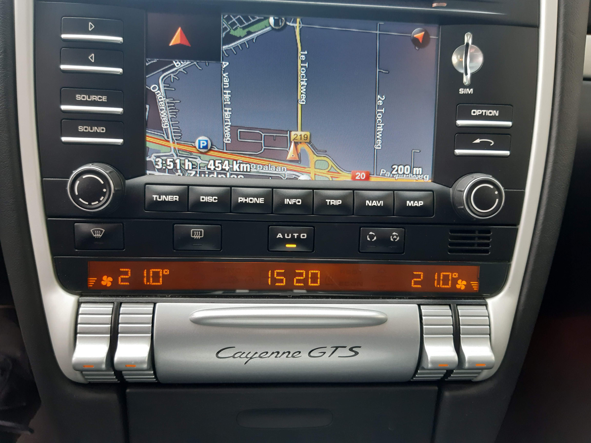 Porsche Cayenne GTS Uniek Exemplaar met lage kilometers Volledige onderhoudshistorie van Porsche-dealer beschikbaar,