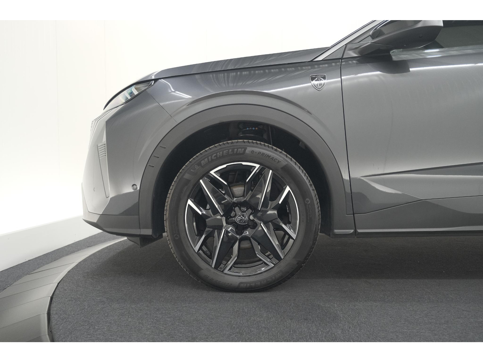 Peugeot 3008 1.2 Hybrid 136 GT | 360 Camera | Adaptieve Cruise Control | Stoelen Pakket | Elektrische Kofferklep