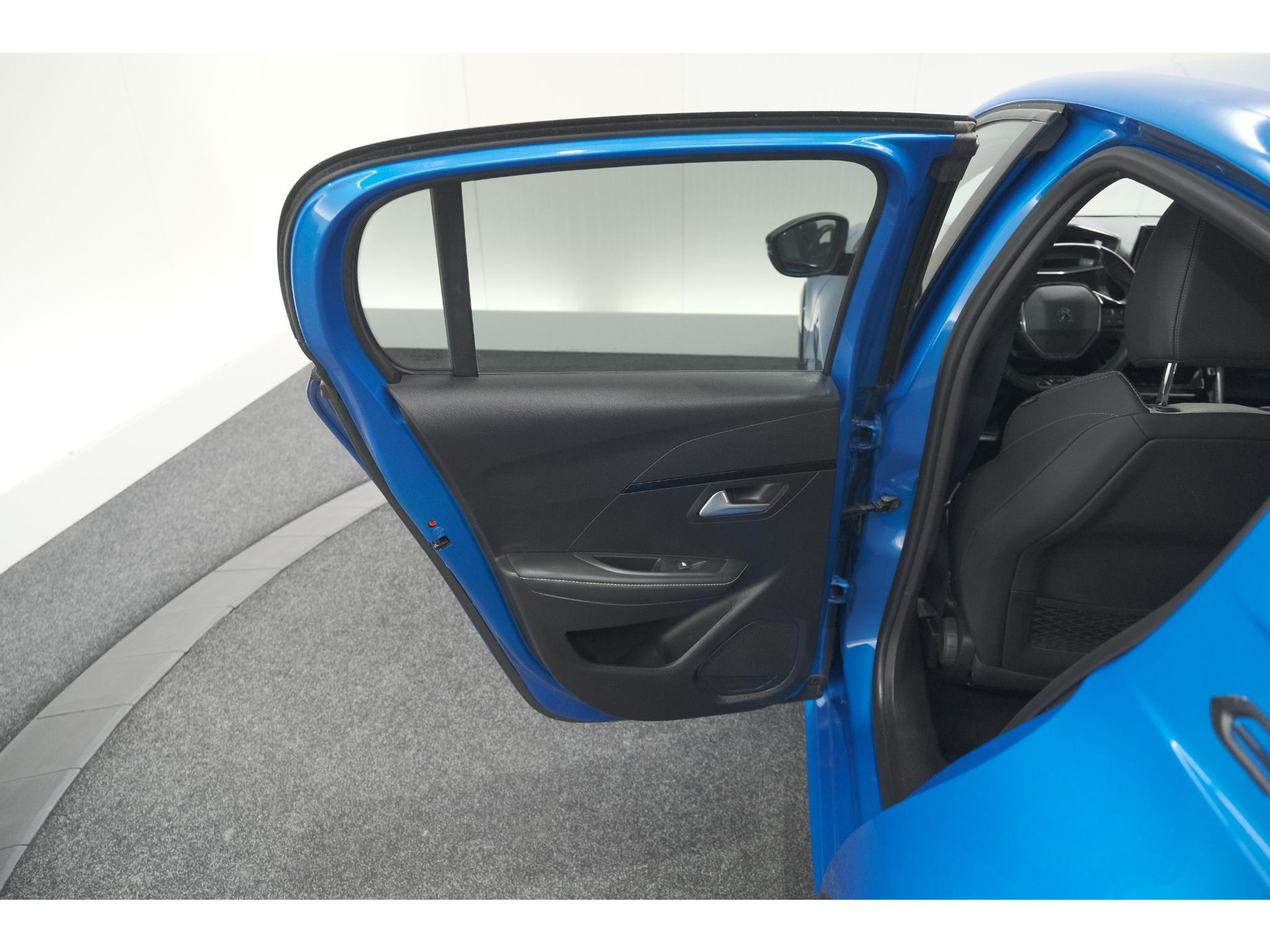 Peugeot e-208 EV GT Pack 50 kWh | Camera | Adapieve Cruise Control | Stoelverwarming | 3 FASE