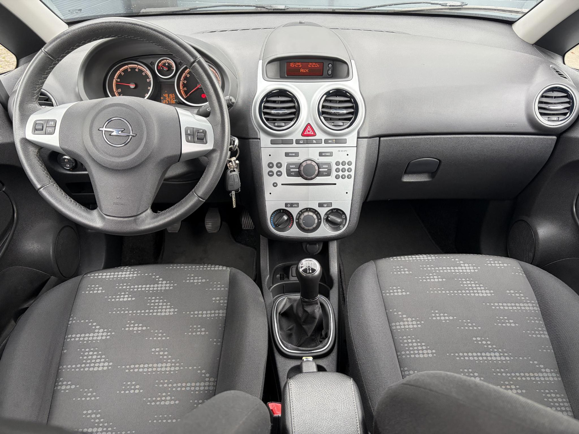 Opel Corsa 1.4-16V Berlin ✓2e Eigenaar✓Airco✓Dealer Onderhouden✓✓5 Deurs✓Lm velgen✓N.A.P✓Apk tot 10-2027