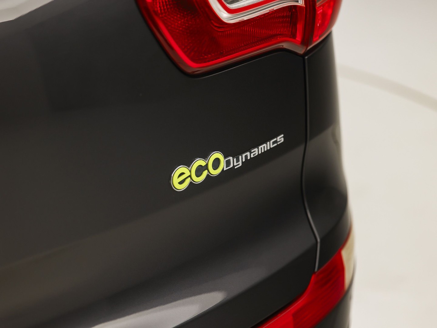 Kia Sportage 1.6 GDI SportPack (SCHERM, CLIMATE, GETINT GLAS, SPORTSTOELEN, TREKHAAK, PARKEERSENSOREN, CRUISE, NIEUWE APK, NIEUWSTAAT)