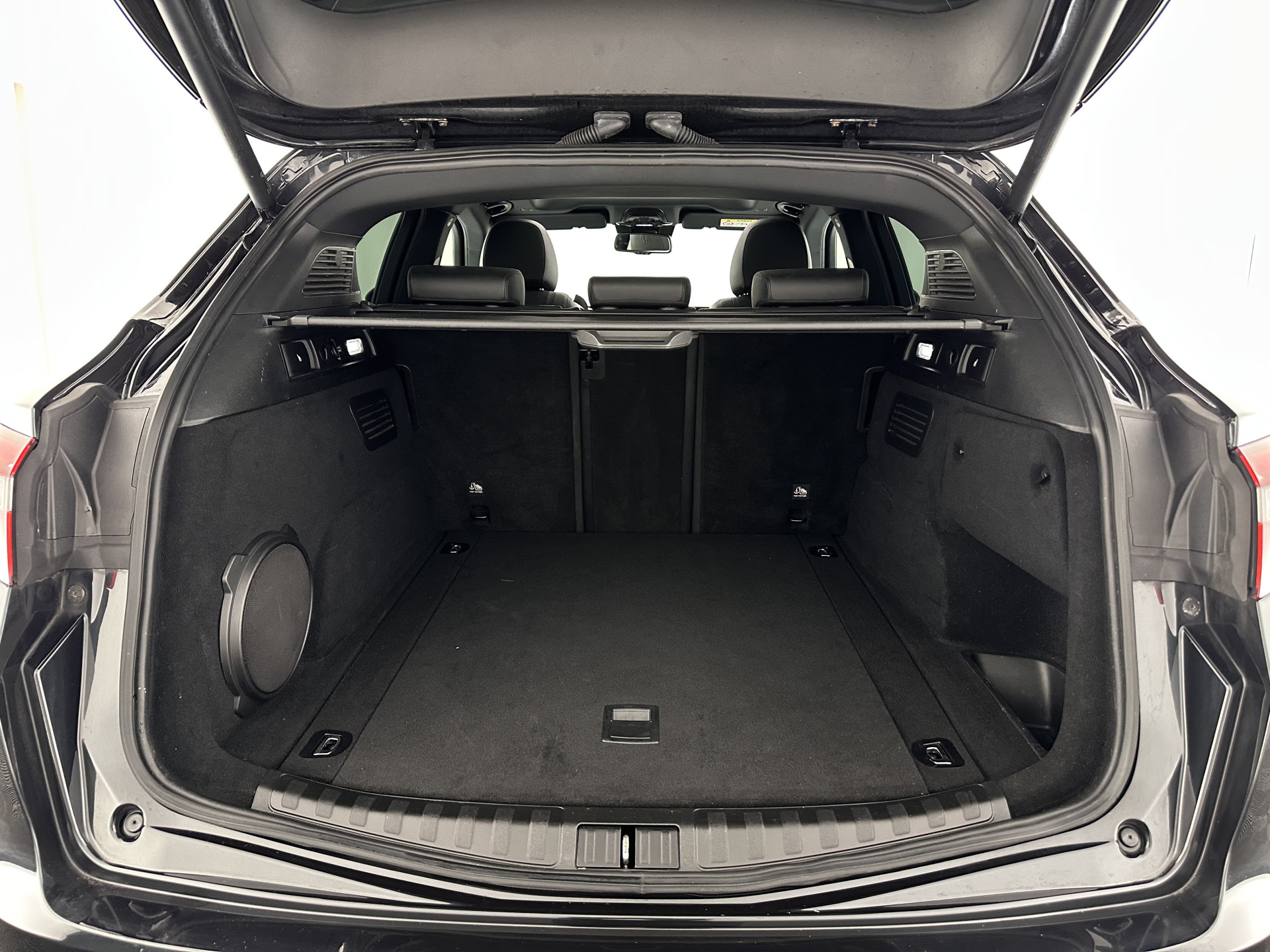 Alfa Romeo Stelvio 2.2d AWD Q4 Super Aut. *PANO | LEATHER | BI-XENON | MEMORY-PACK | HARMAN/KARDON | BLINDSPOT | CAMERA | DAB+ | NAVI-FULLMAP | HEATED-SPORTSEATS | ECC | ADAPTIVE-CRUISE | PDC | PRIVACYGLASS | TOWBAR | 19"ALU*