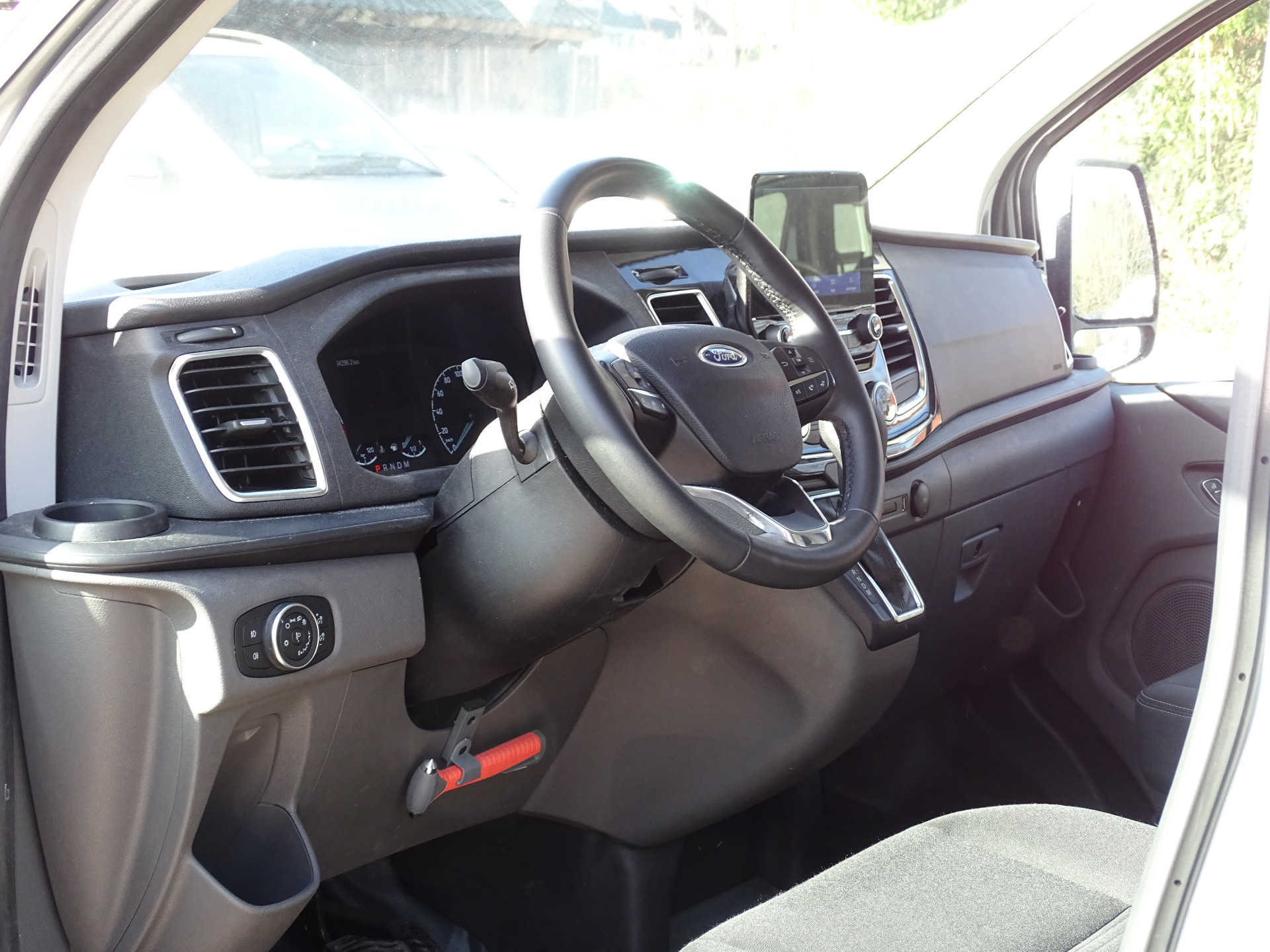 Ford Transit Custom 2.0 TDCI L1H1 Limited Automaat
