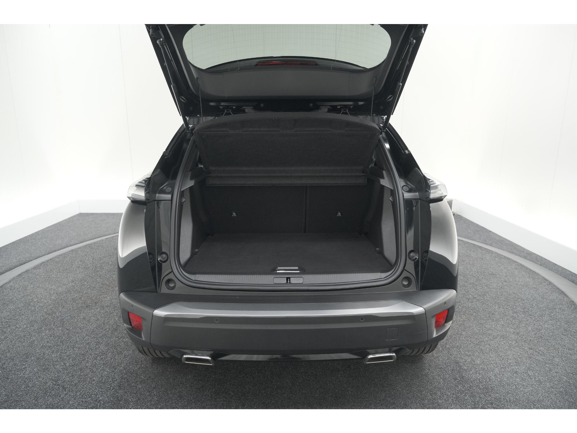 Peugeot 2008 PureTech 130 EAT8 GT | Camera | Parkeersensoren | Apple Carplay