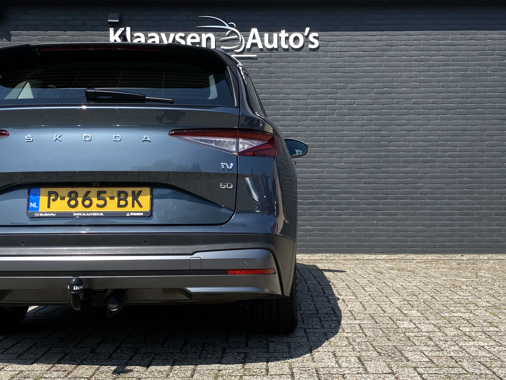 ŠKODA Enyaq iV 60 | 1e eigenaar | dealer onderhouden | navigatie | trekhaak | camera | stoelverwarming | apple carplay