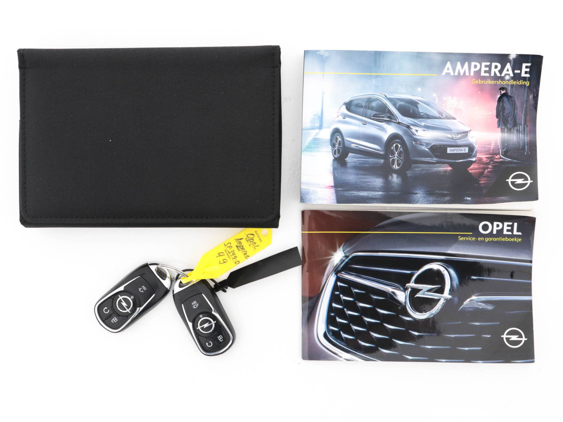 Opel Ampera-e Business Executive 60 kWh (INCL-BTW)  Aut. *LEATHER | BOSE-AUDIO | DIGI-COCKPIT | KEYLESS | CCS-FASTLOADER | FULL-LED | DAB | NAVI-FULLMAP | CRUISE | CARPLAY | LANE-ASSIST | HEATED-COMFORTSEATS | 17"ALU*