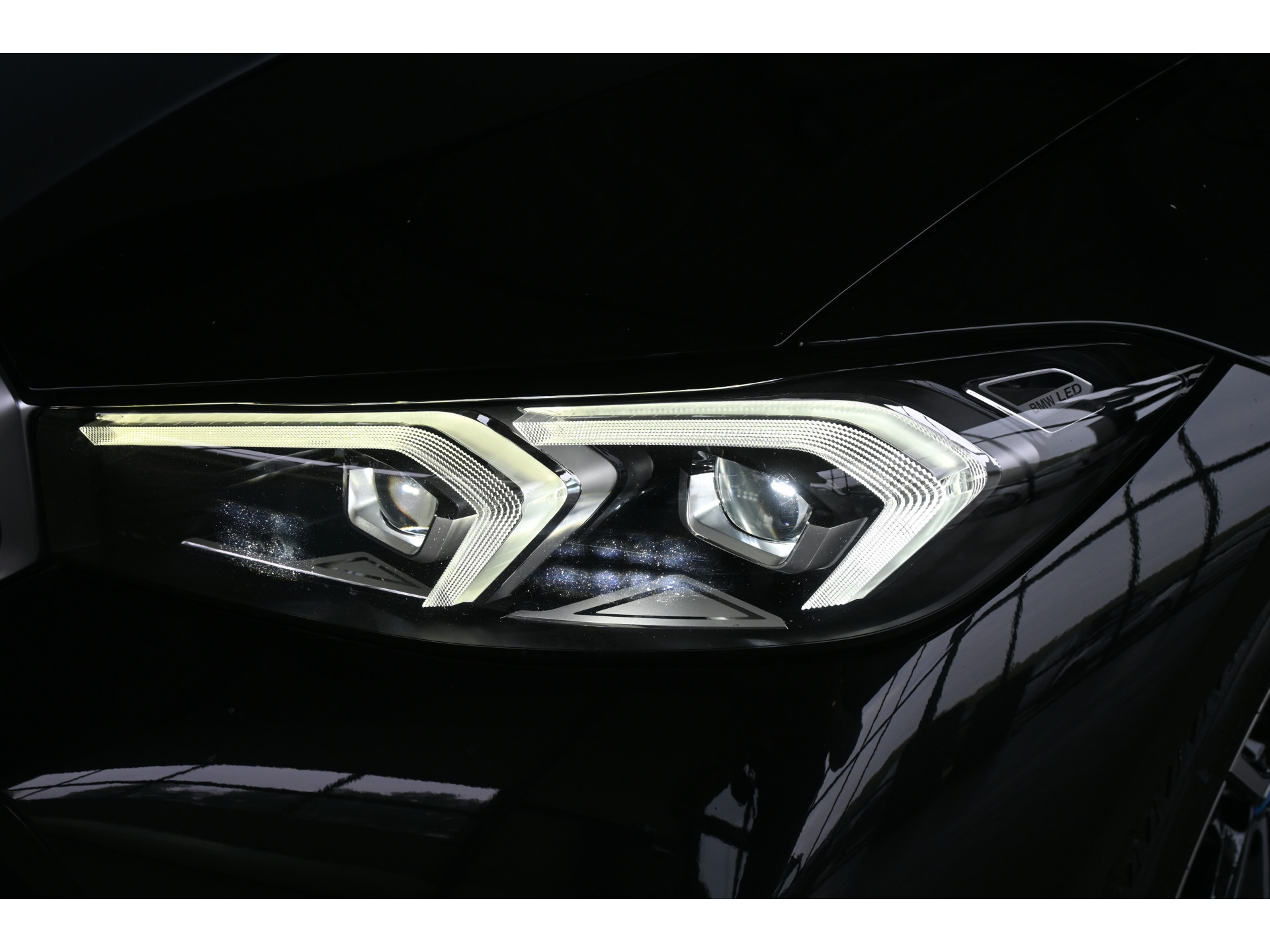 BMW 3-serie Touring 320e M-Sport Clima Cruise CarPlay LED Leder Navigatie 100% Onderhouden! Inruil Mogelijk!