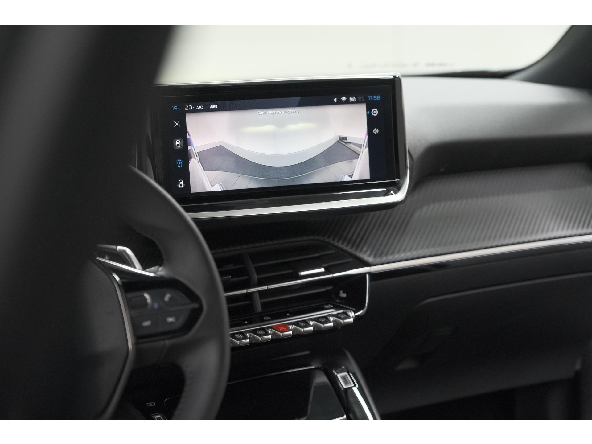 Peugeot 2008 PureTech 130 EAT8 Allure | Allseason banden | 360 Camera | Dodehoekdetectie | Apple Carplay | Stoelverwarming