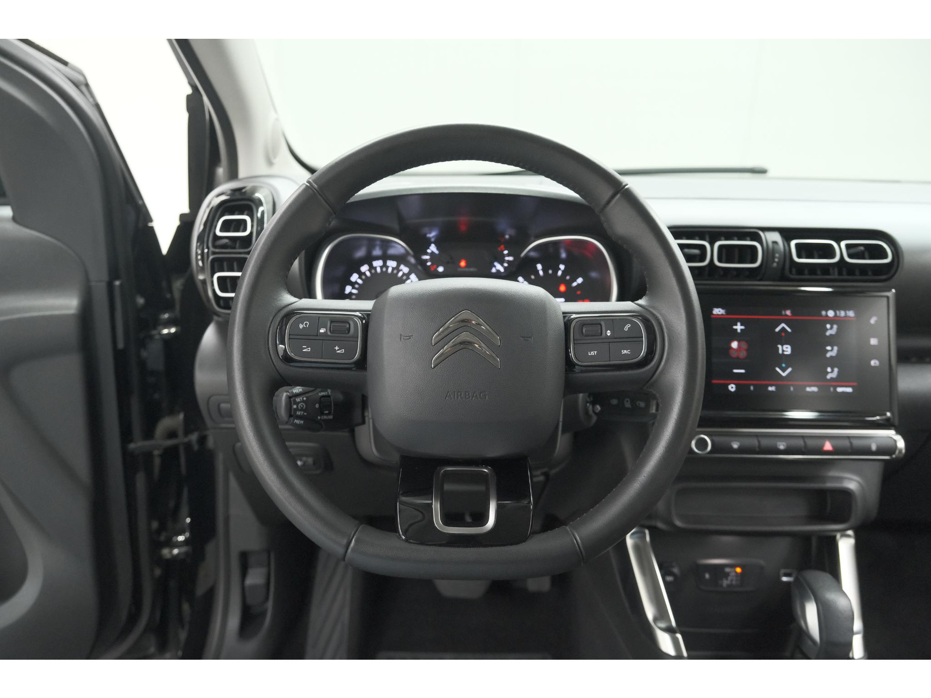 Citroen C3 Aircross PureTech 130 EAT6 Plus | Stoelverwarming | Apple Carplay | Parkeersensoren