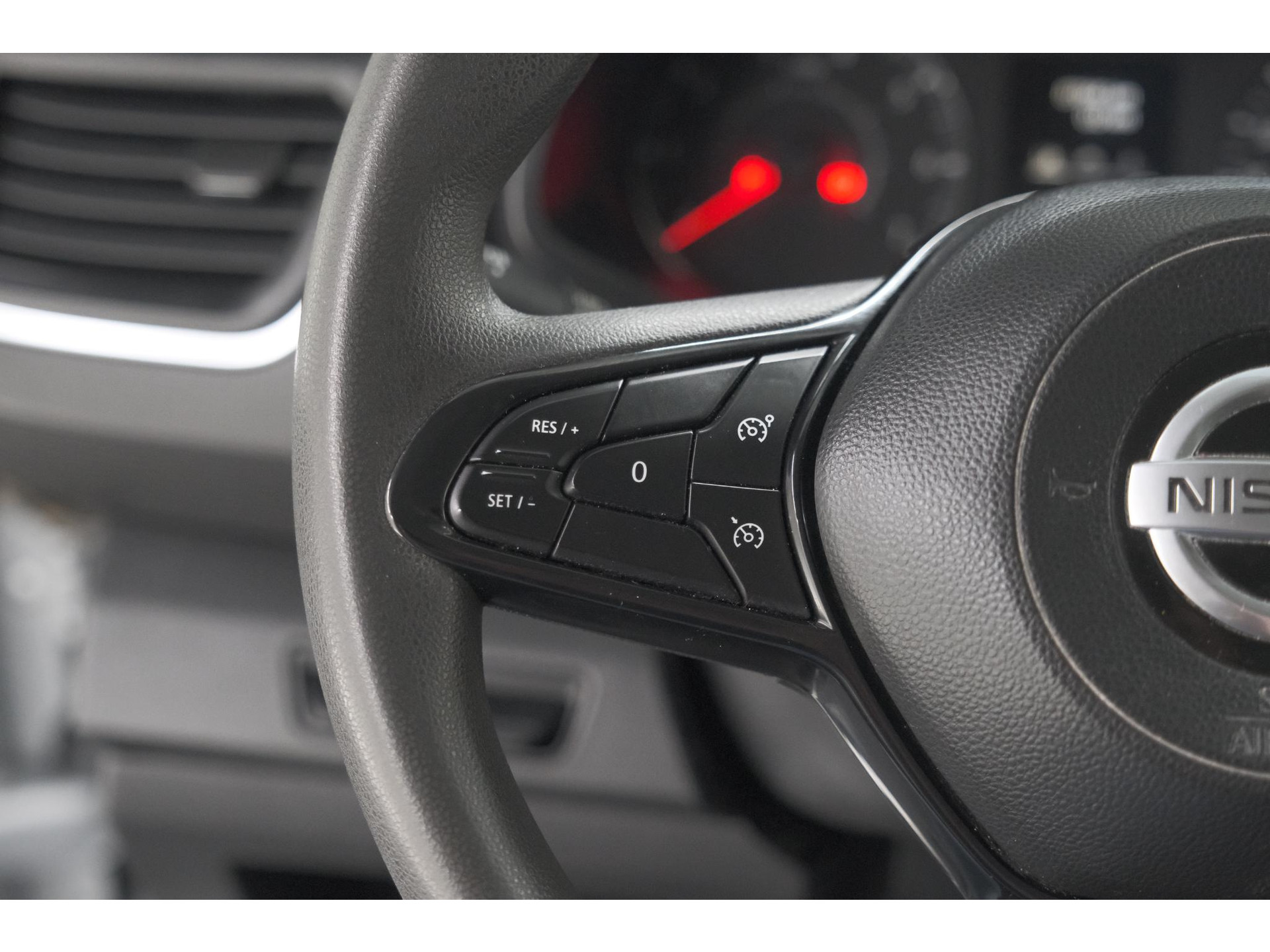 Nissan Primastar 2.0 dCi L2H1 Acenta | METEEN KLAAR VOOR ELKE KLUS! | Trekhaak | Camera | Vloerplaat