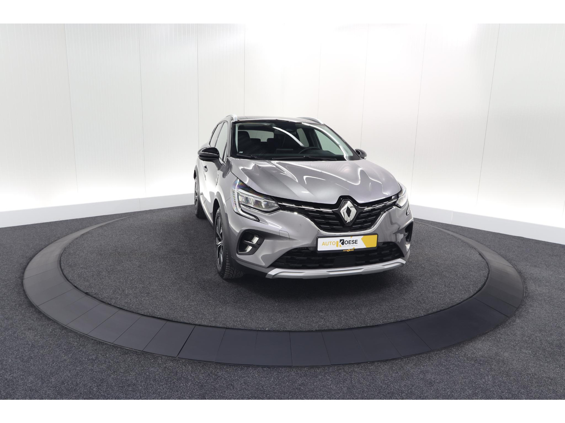 Renault Captur Mild Hybrid 140 EDC Techno | Camera | 9.3 Inch Scherm | Apple Carplay | Parkeersensoren | Allseason Banden | Stoelverwarming