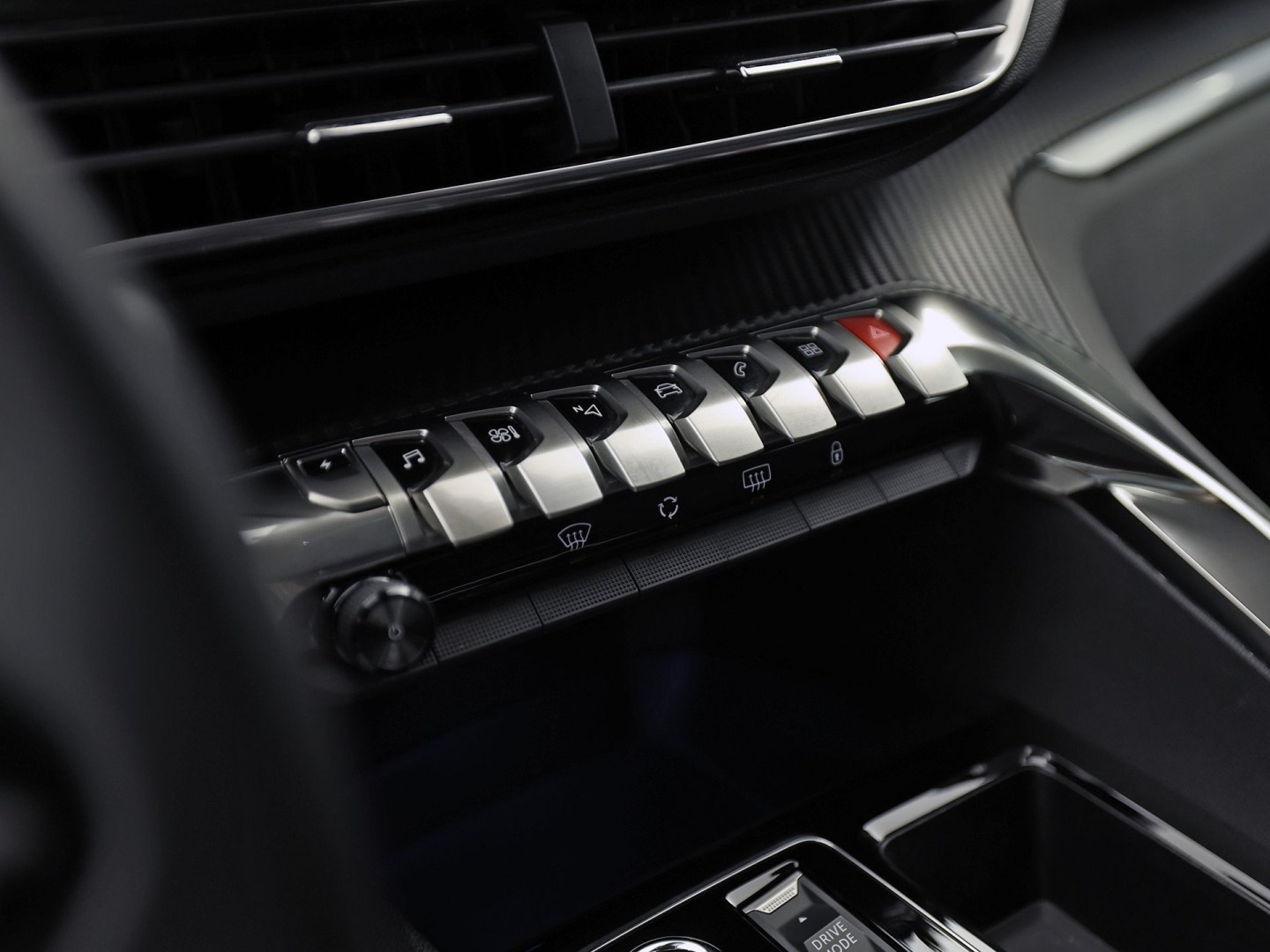 Peugeot 3008 1.6 HYbrid 225 Allure Sport 225Pk Automaat (APPLE CARPLAY, GROOT NAVI, 360 CAMERA, KEYLESS, SPORTSTOELEN, LEDER, GETINT GLAS, ZWART HEMEL, NIEUWSTAAT)