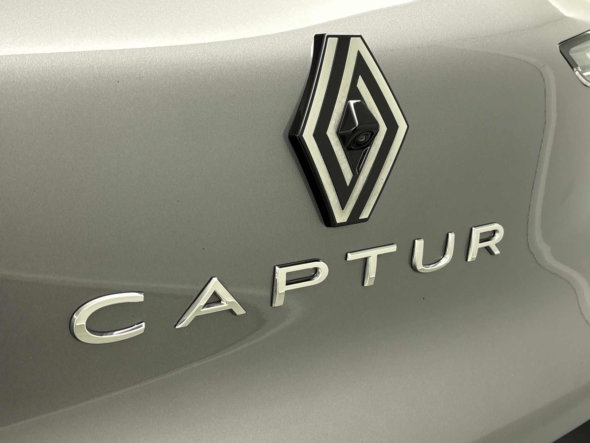 Renault Captur E-Tech full hybrid 145PK techno | CAMERA | NAVI