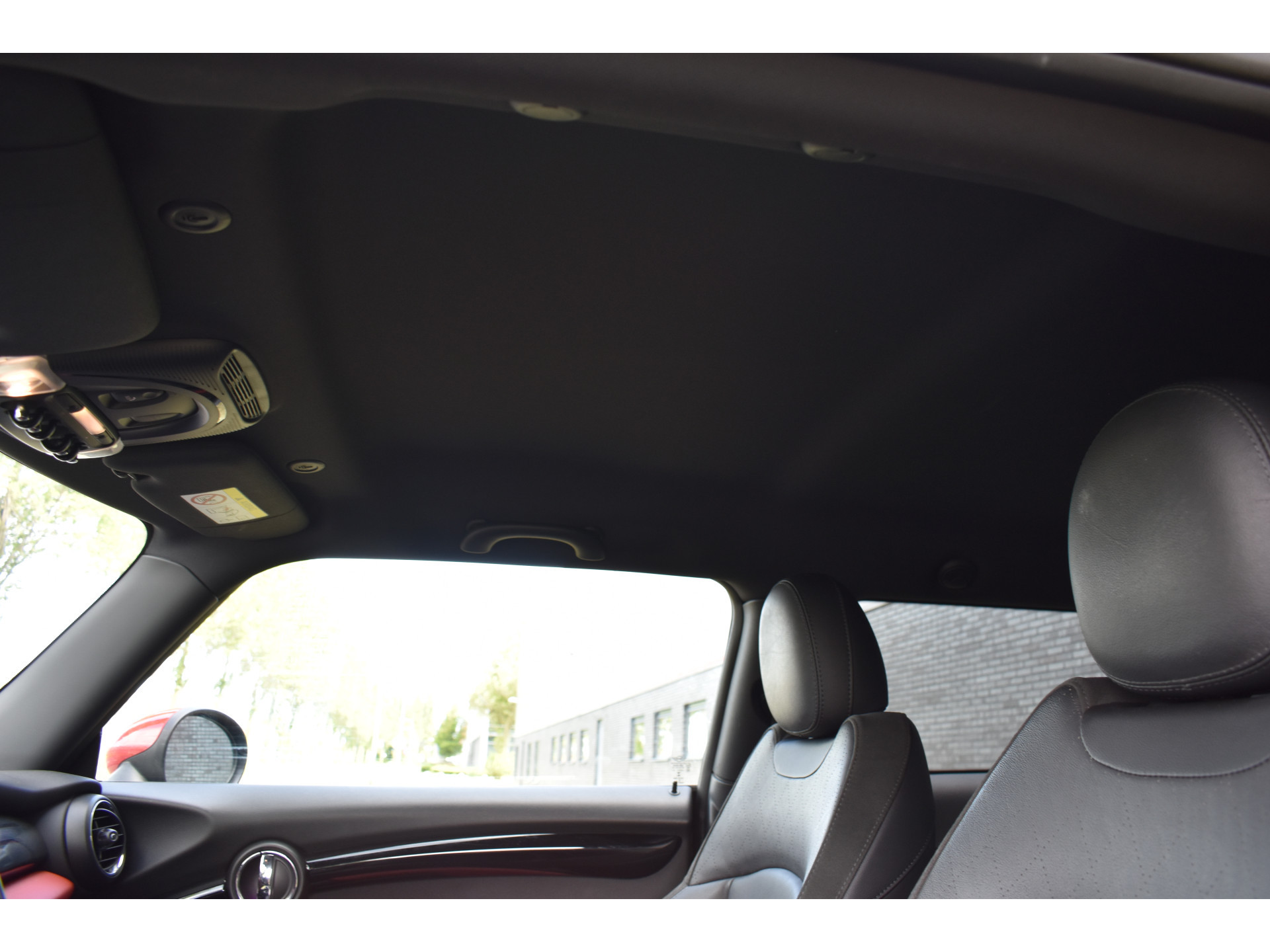 MINI 3-Deurs 2.0 John Cooper Works Chili 232pk Leer Navi Automaat