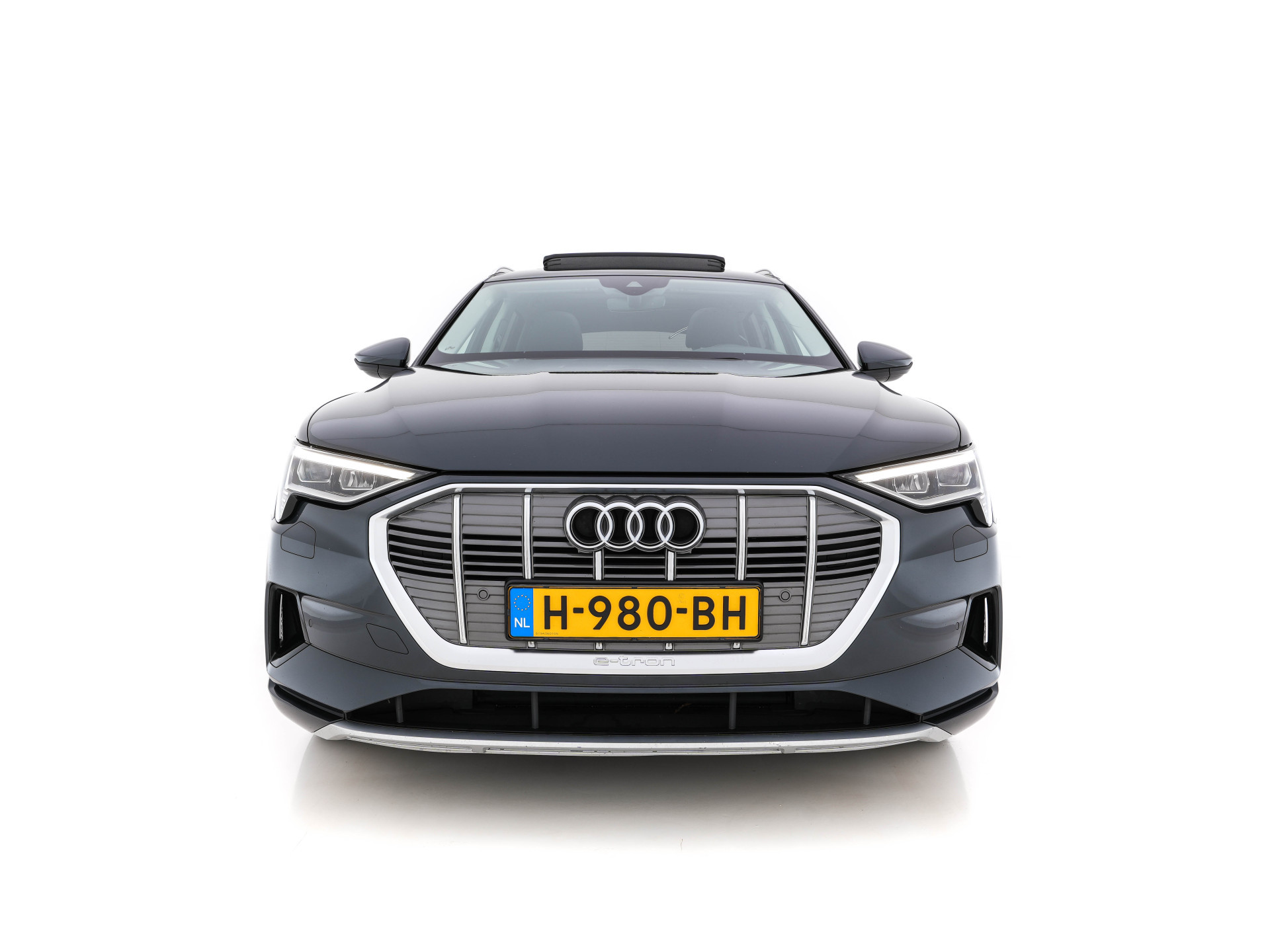 Audi e-tron 50 Quattro Advanced Launch-Edition-Plus [ 3-Fase ] (INCL-BTW) *PANO | DIGI-COCKPIT | LUXURY-LEATHER | FULL-LED | MEMORY-PACK |  KEYLESS | NAVI-FULLMAP | TOWBAR | SHIFT-PADDLES | COMFORT-SEATS | 20"ALU*