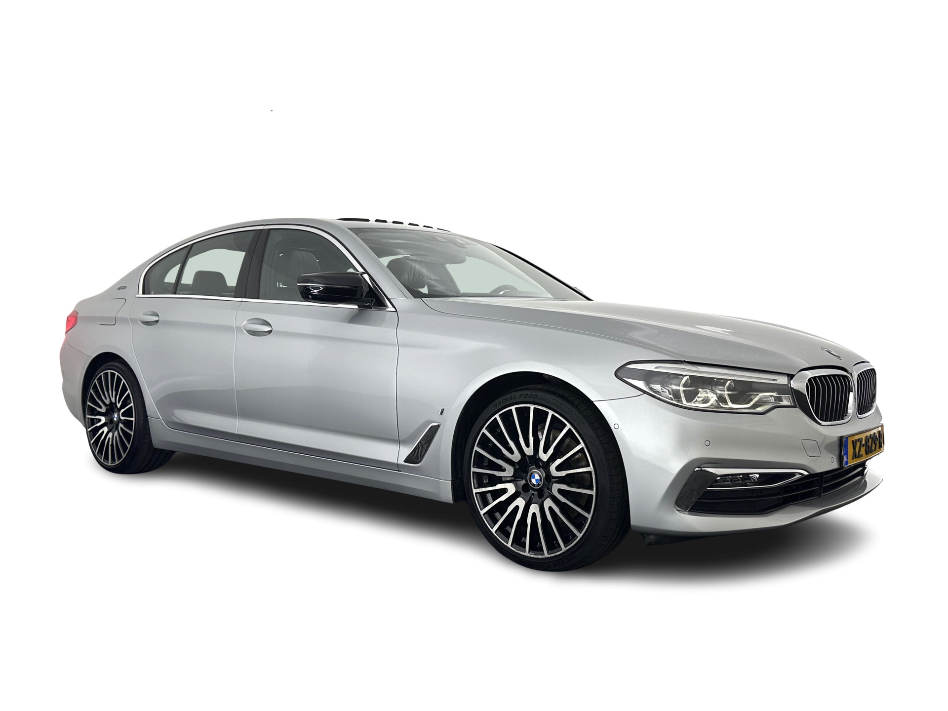 BMW 5-serie 530e iPerformance High Executive (Plug-in) Aut.*PANO | LEATHER | FULL-LED | TOPVIEW | KEYLESS | HARMAN/KARDON | BLINDSPOT | MEMORY-PACK | HEATED-COMFORTSEATS | DIGI-COCKPIT | AMBIENTLIGHT | NAVI-FULLMAP | 20''ALU*