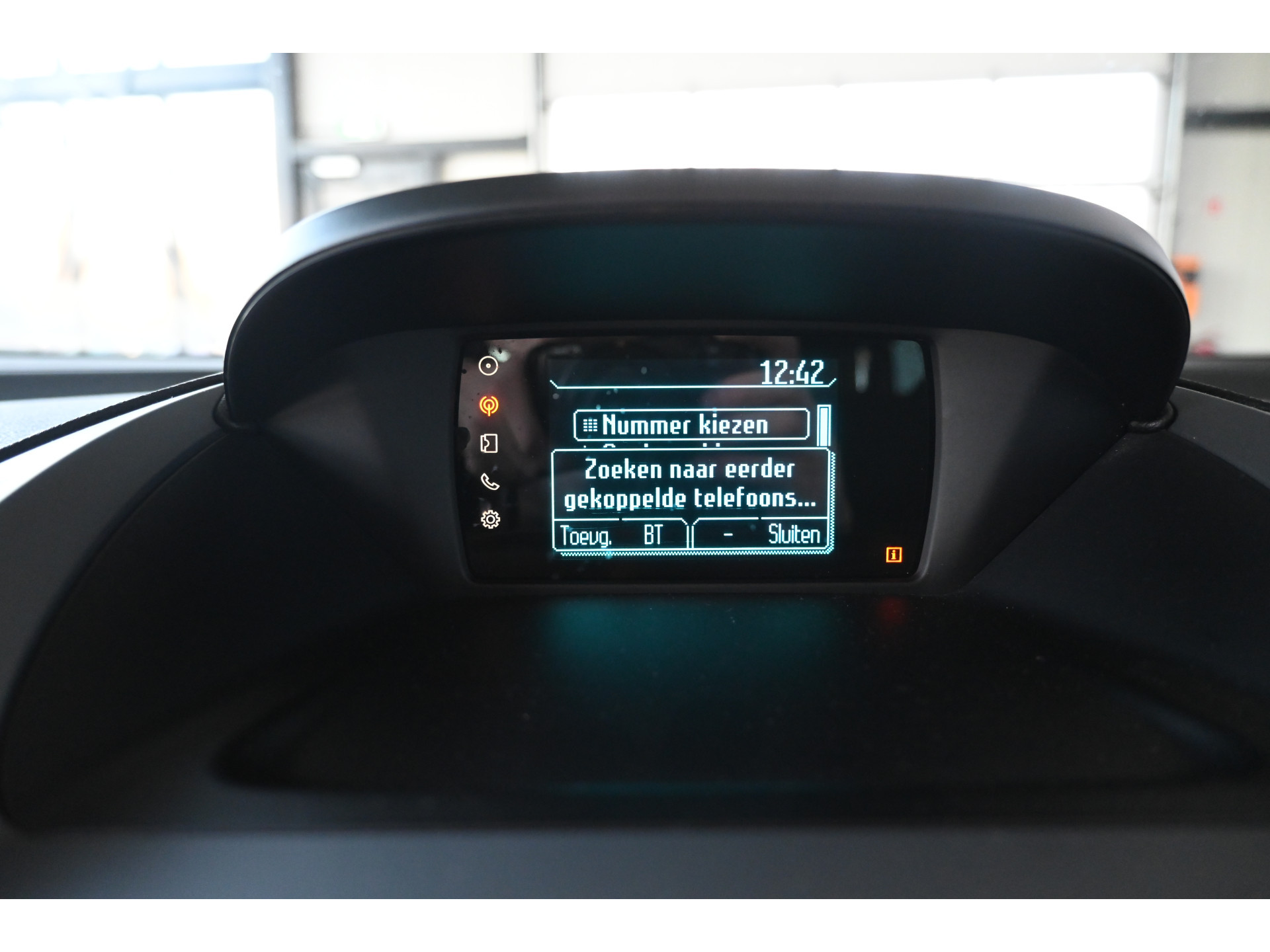 Ford B-Max 1.6 TI-VCT Titanium Automaat Airco Trekhaak Dealer Onderhouden! Inruil Mogelijk!