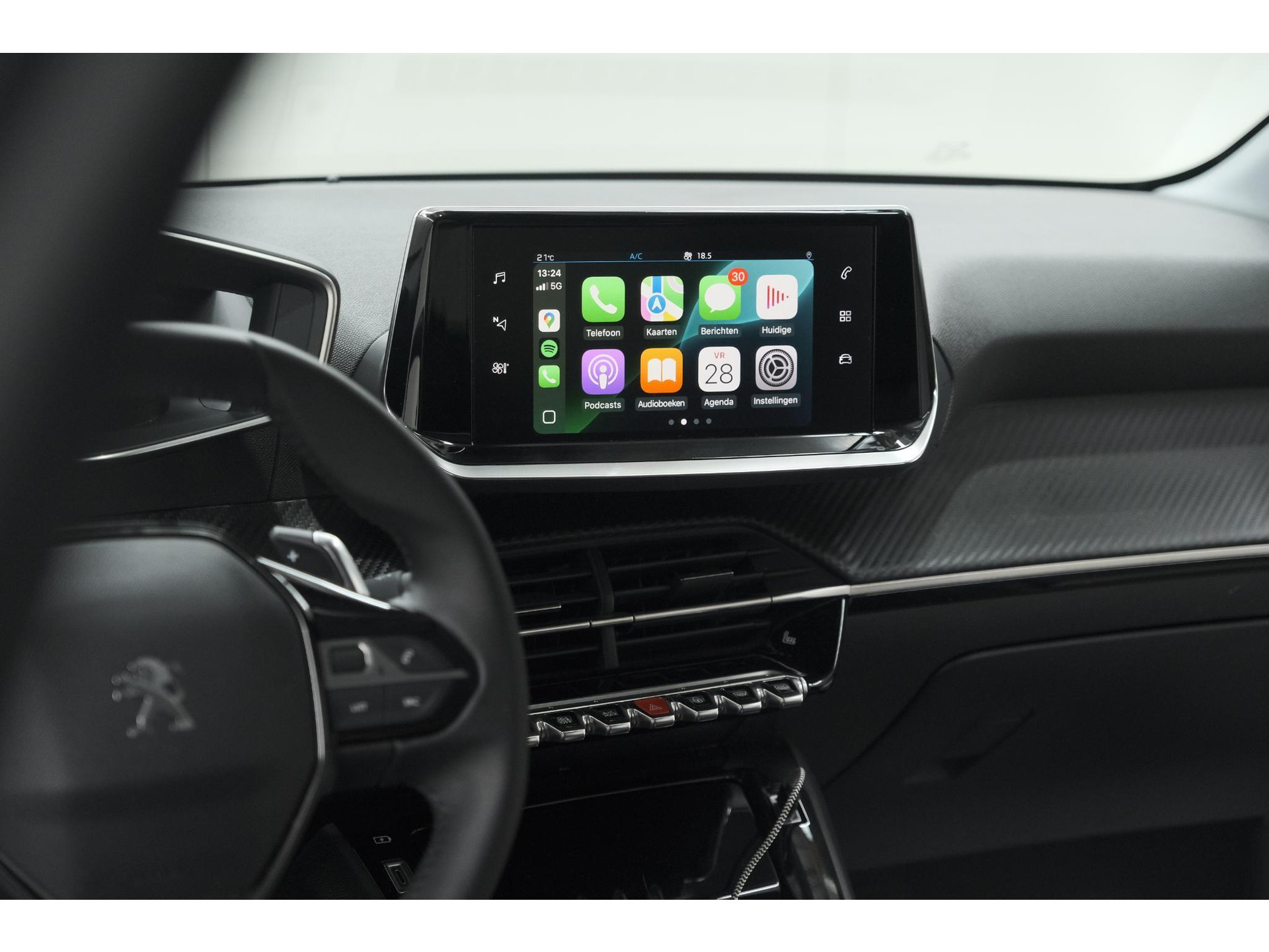 Peugeot 208 PureTech 100 EAT8 Allure Pack | Camera | Apple Carplay | Parkeersensoren | Stoelverwarming
