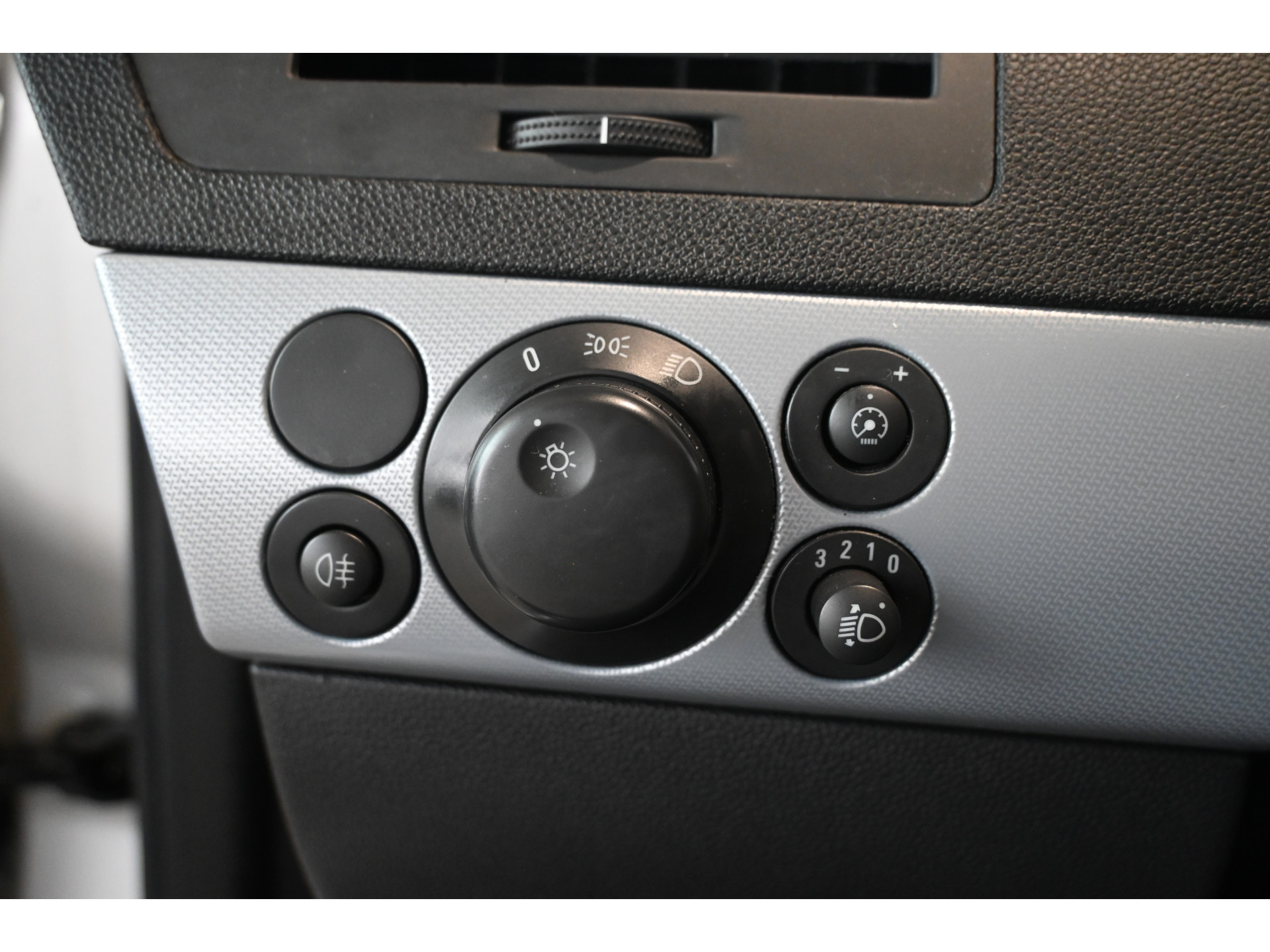 Opel Astra 1.4 Enjoy Airco Cruise Control All in Prijs! Inruil Mogelijk!