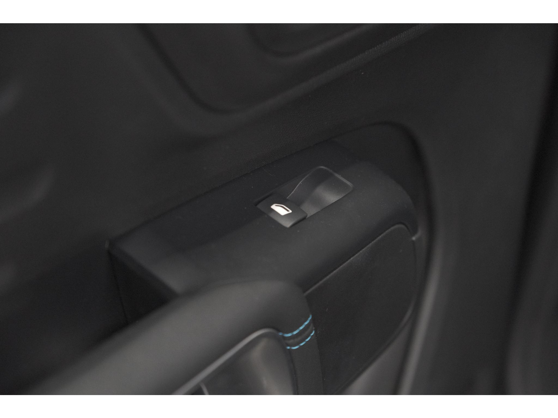 Citroen C5 Aircross 1.2 Hybrid 136 Max | Camera | Navigatie | Parkeersensoren | Apple Carplay