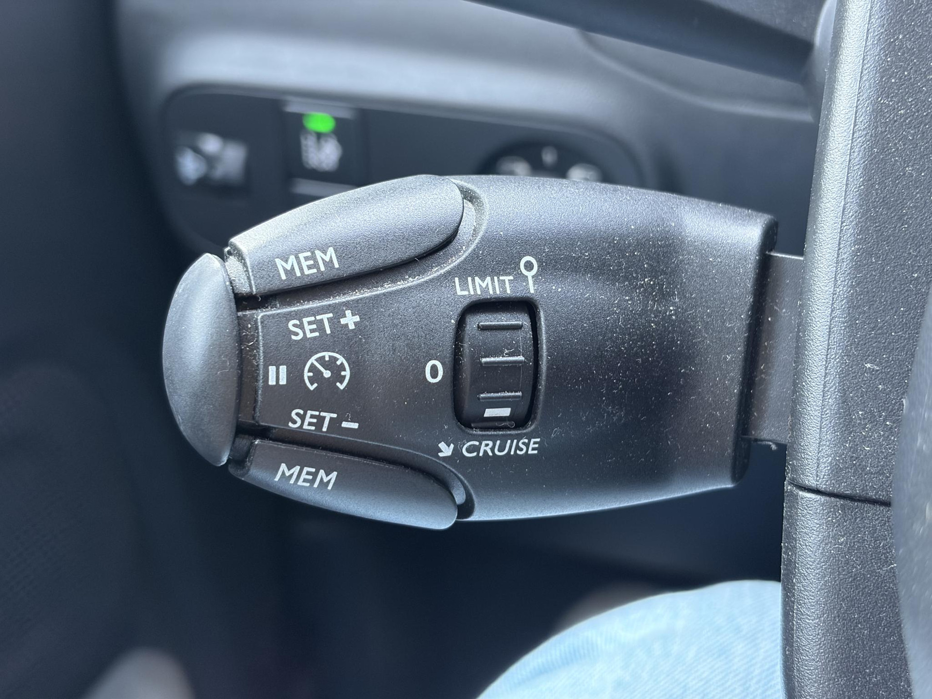 Citroen C3 1.2 PureTech S&S Feel D-riem vv in 2025,2e Eigenaar,Navi,Carplay,Clima,Cruise,Pdc,Rijstrooksensor,N.A.P,Apk tot 03-2028