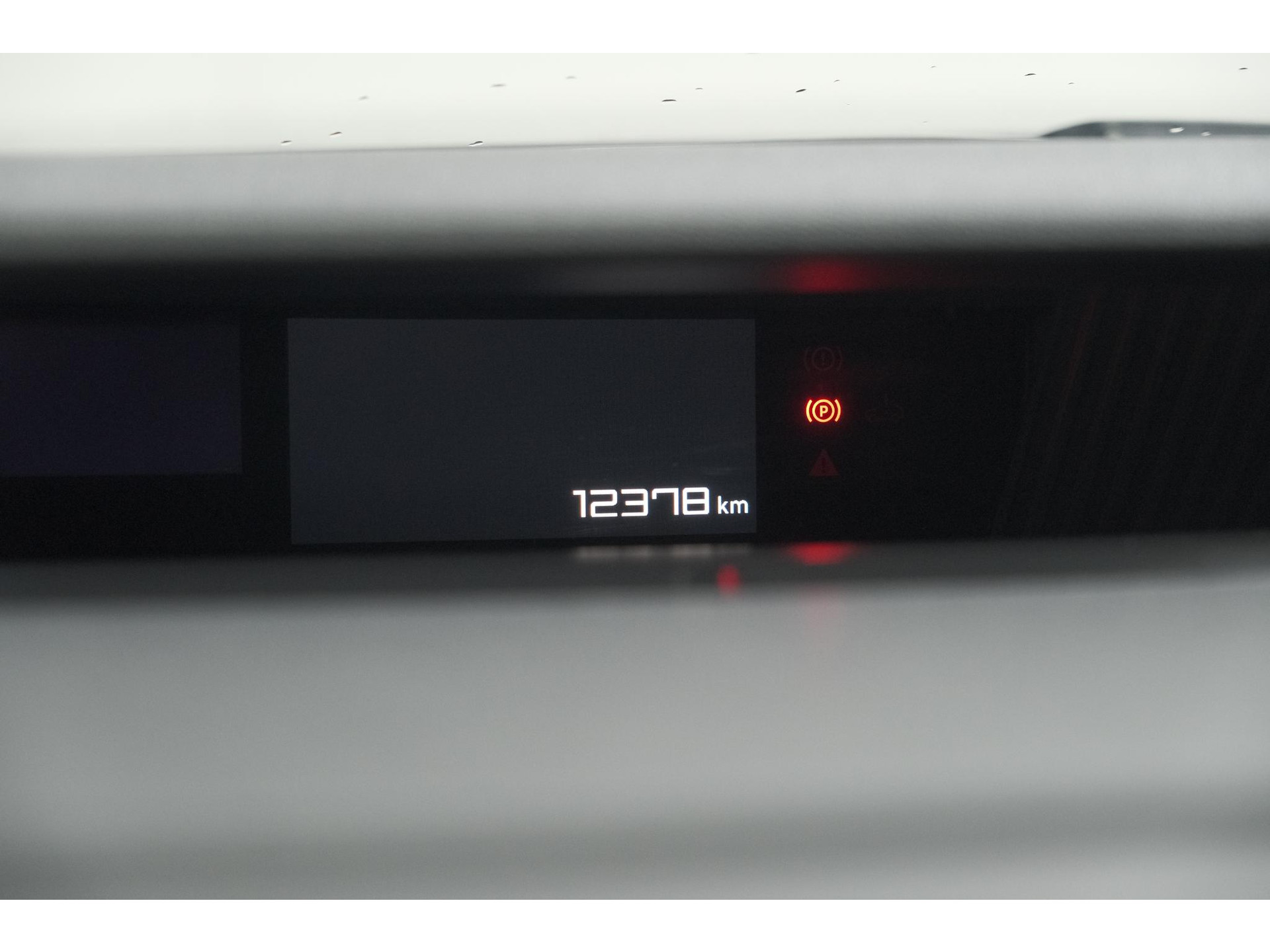 Citroen Ë-C3 Max 113pk 44 kWh | 7 KW Laadfunctie | Camera | Navigatie | Apple Carplay | Parkeersensoren