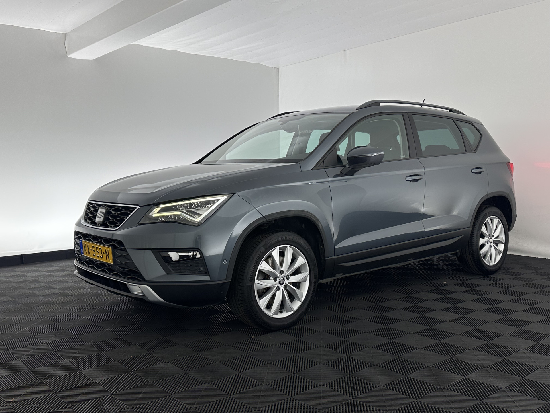 SEAT Ateca 1.0 EcoTSI Style (INCL-BTW) *FULL-LED | NAVI-FULLMAP | CAMERA | DAB+ | COMFORTSEATS |  ECC | PDC | CRUISE | PRIVACY-GLASS | CARPLAY | 17''ALU*