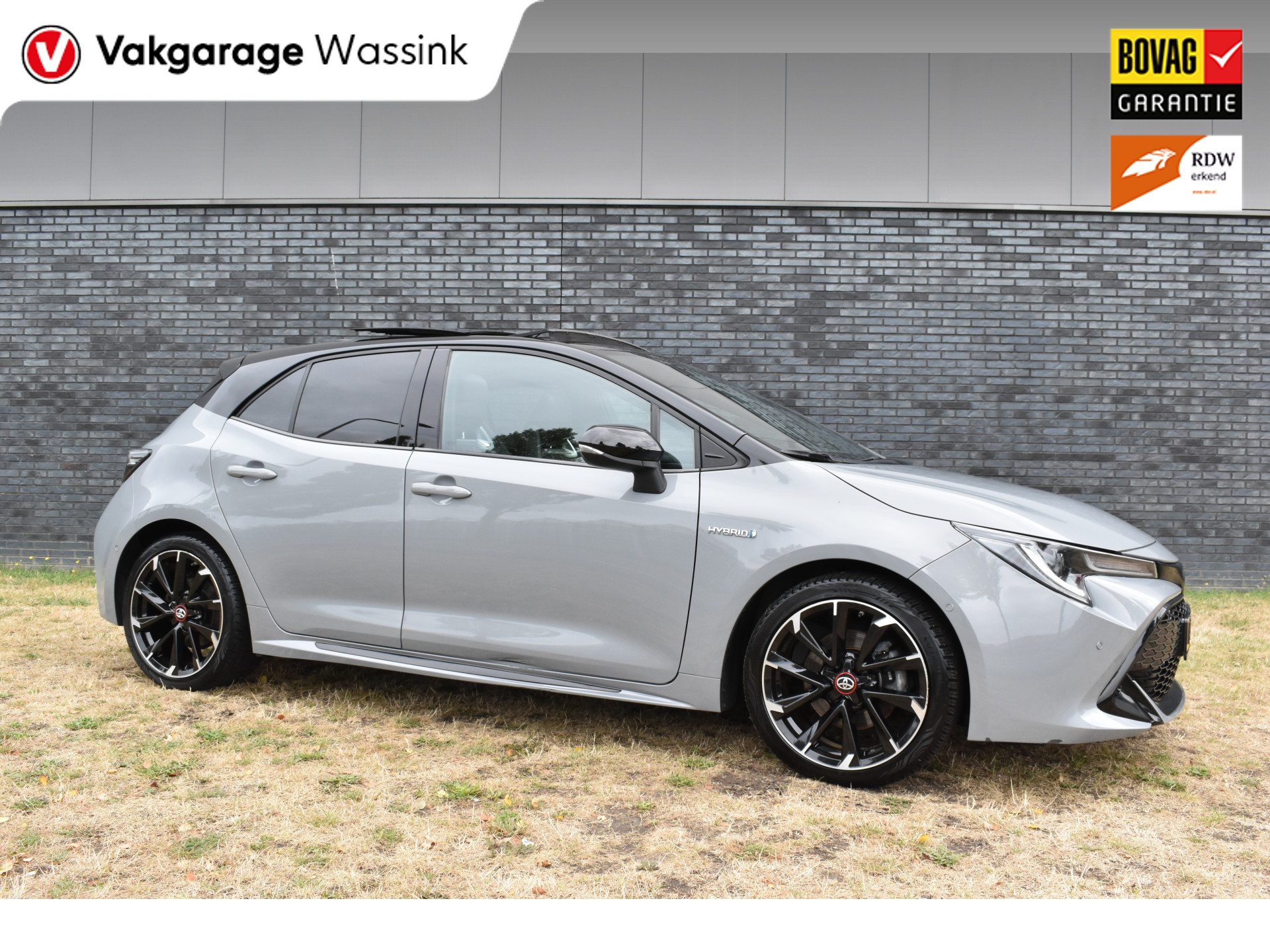 Toyota Corolla 2.0 Hybrid GR-Sport Plus Pano Bi-tone Automaat